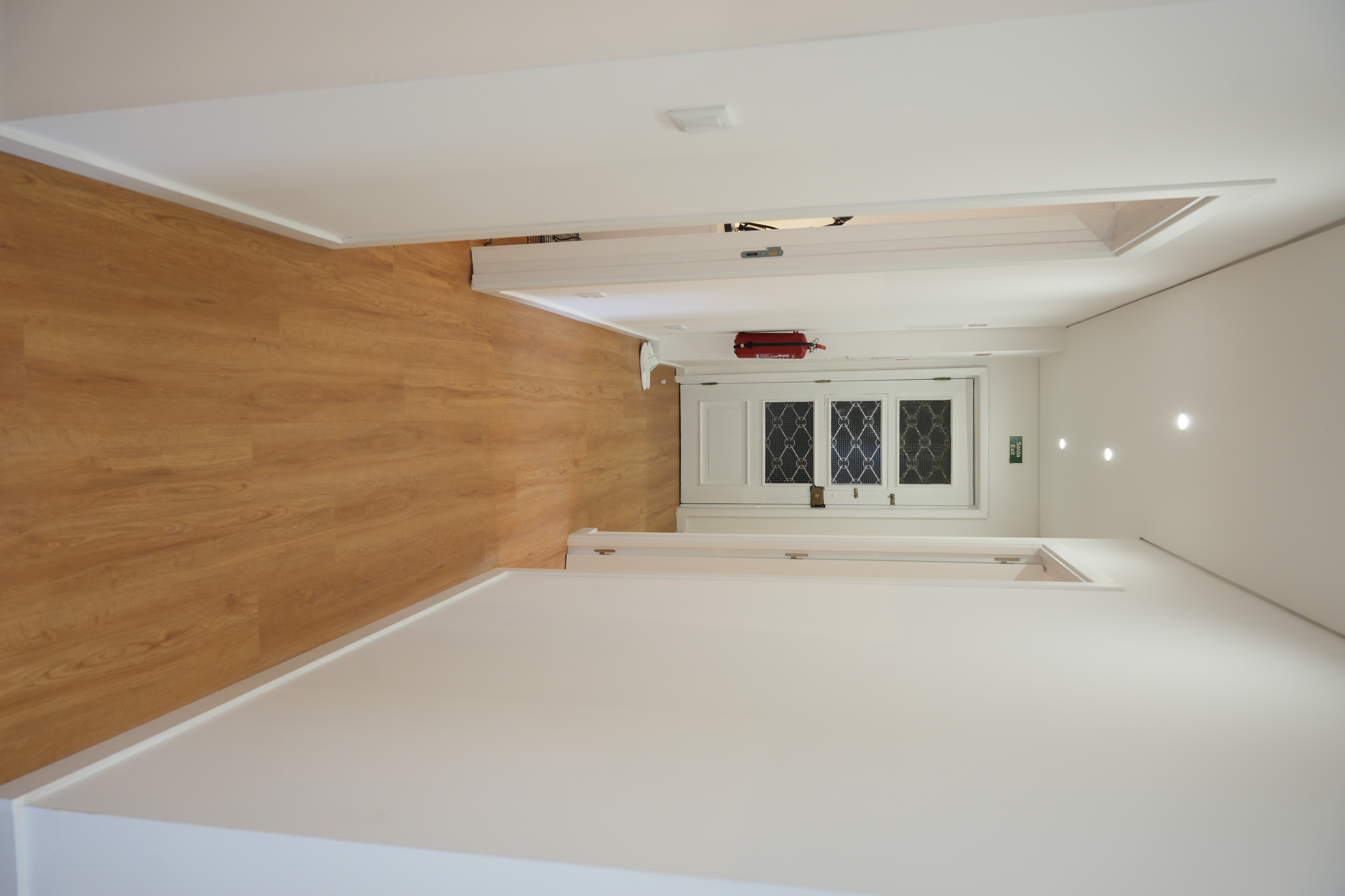 Comfortable Student Bedroom with Workspace & High-Speed Wi-Fi in Mafamude, porto – photo 5 of 9