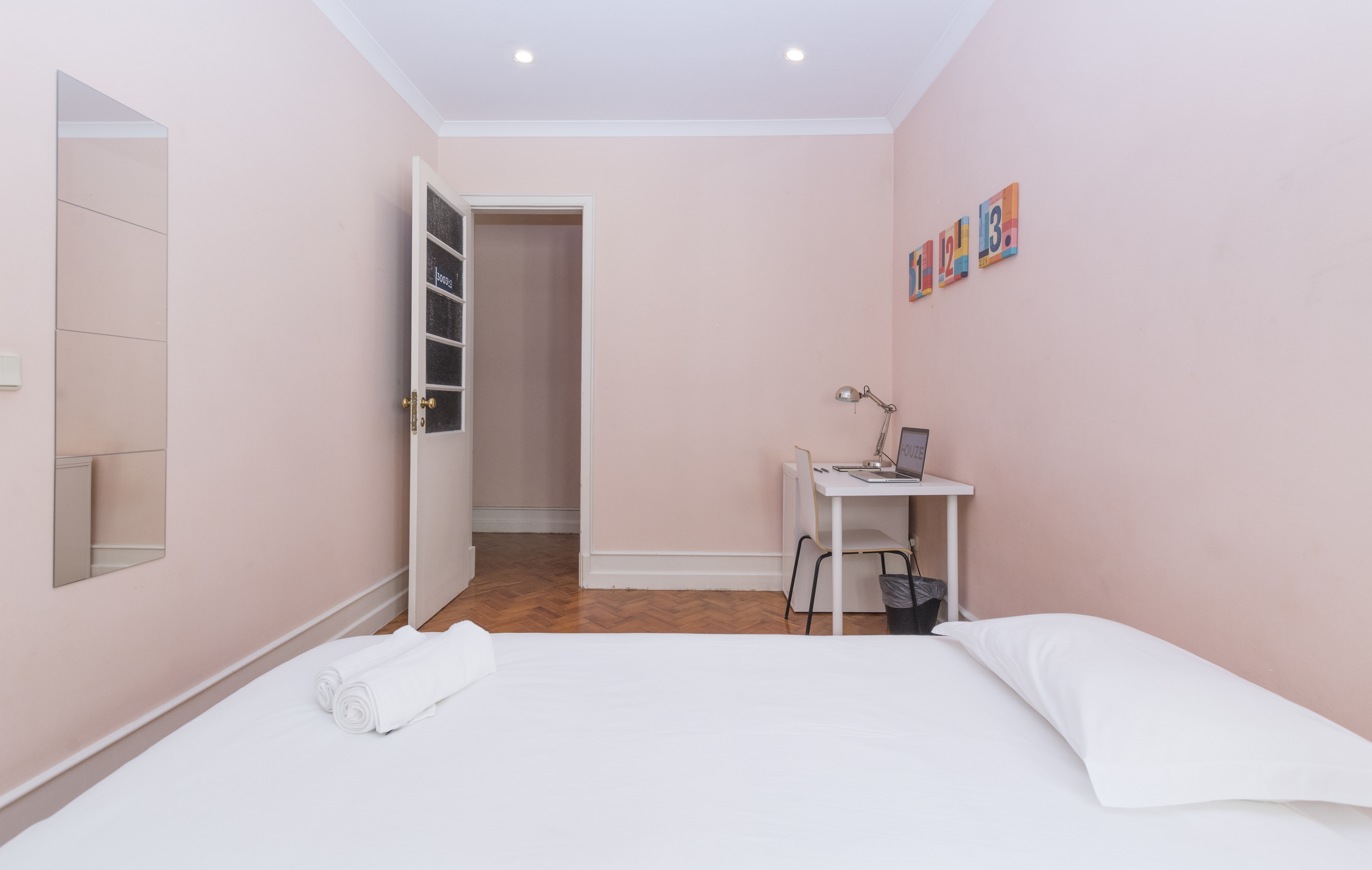 Room 3003 in Santos-o-Velho, lisboa – photo 2 of 16