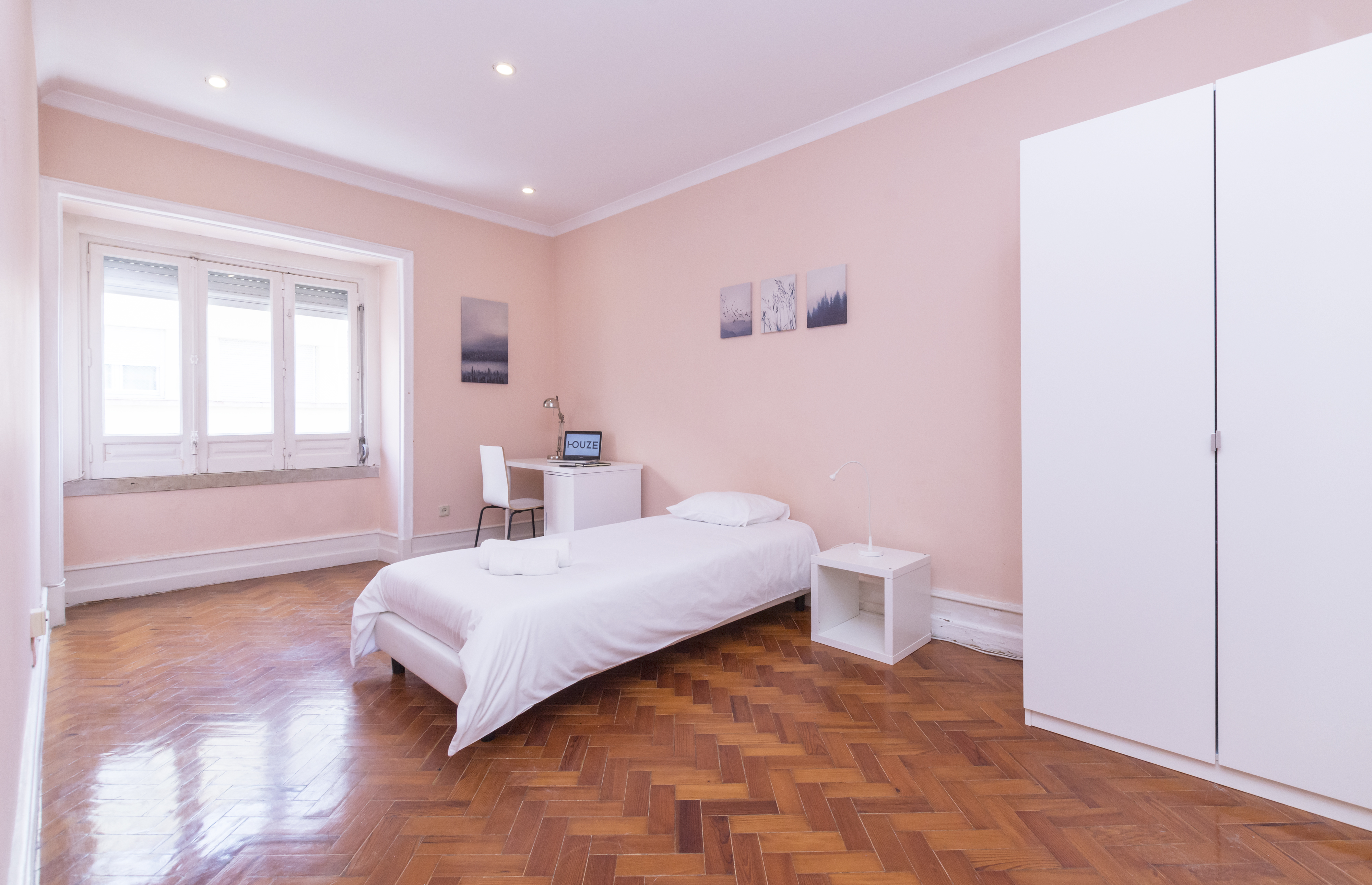 Room 3002 in lisboa – photo 1 of 2