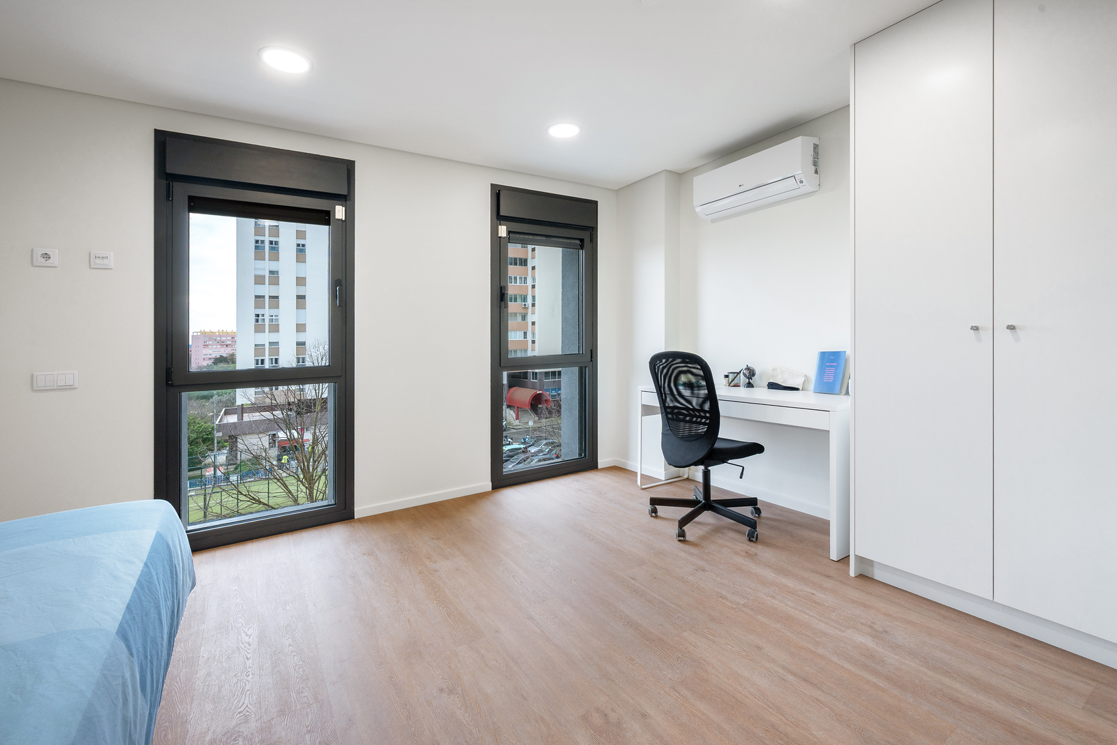 Deluxe Studio Apartment – 1-Month Minimum Stay in Areeiro, lisboa – photo 2 of 28