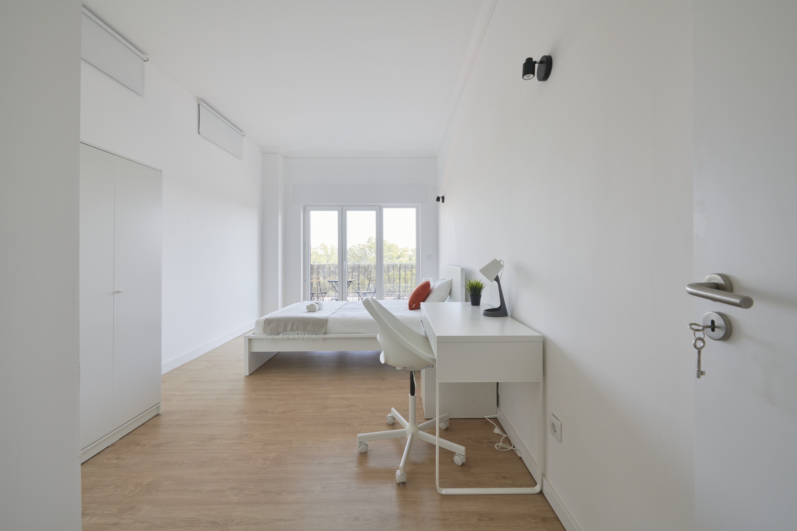 Well-Appointed Double Room 3 for Students in Lumiar, lisboa – photo 3 of 16