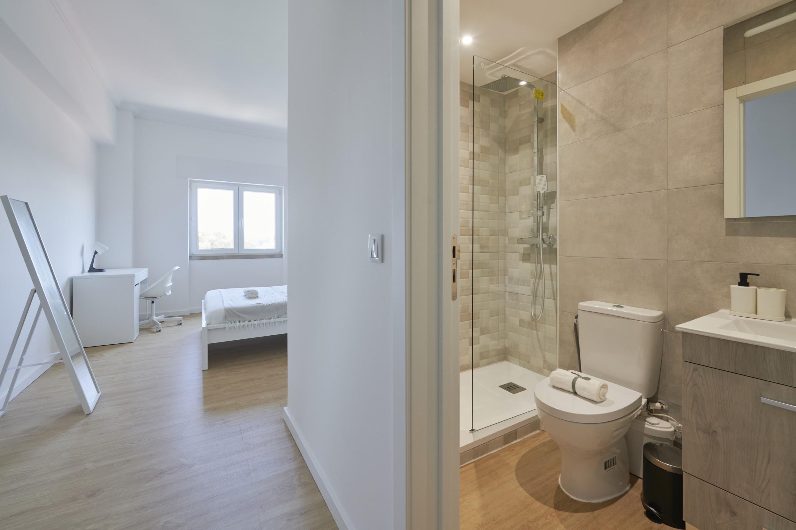 Comfortable Room 5 for Professionals em Lumiar, lisboa – foto 4 de 18