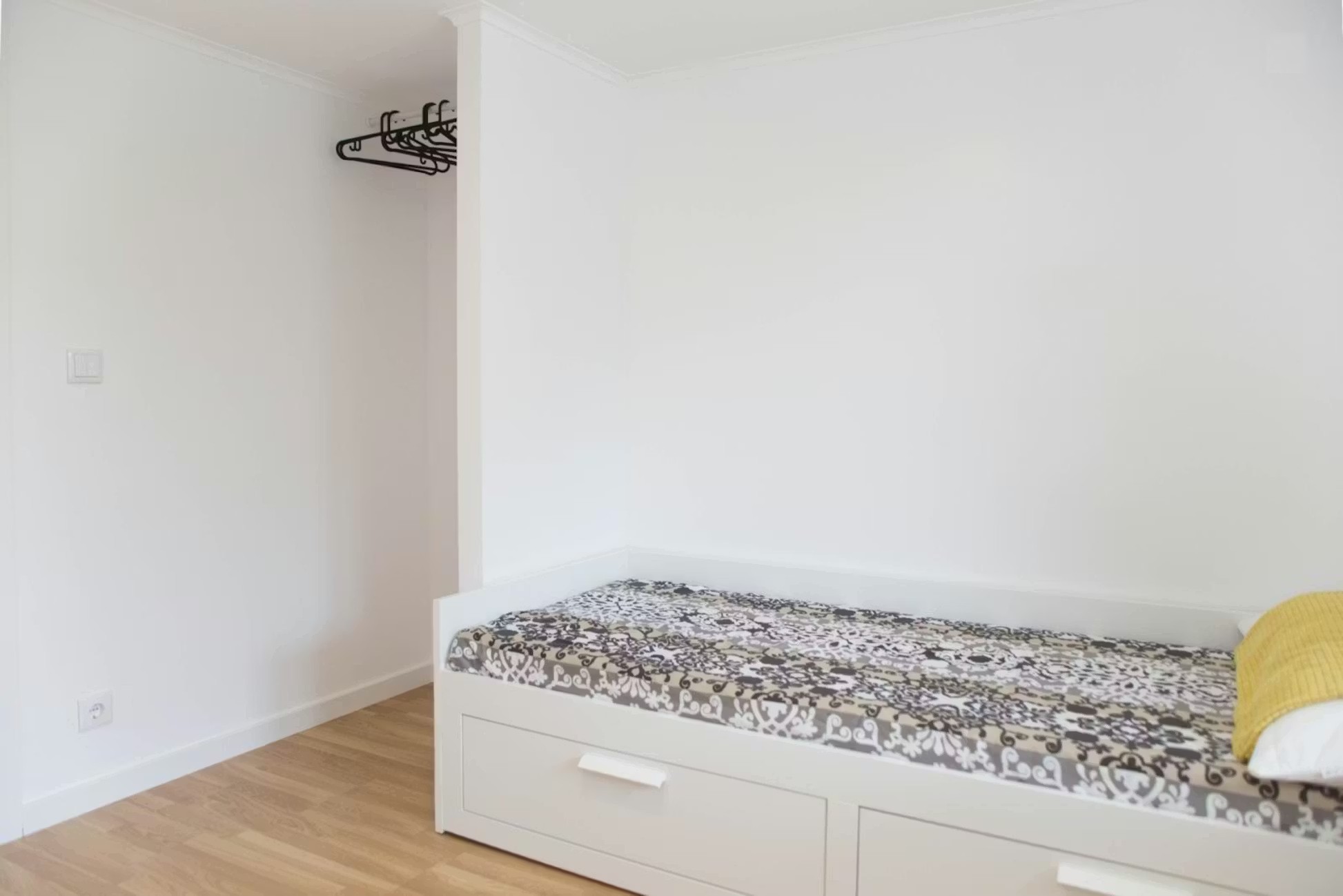 G102 - Cozy Standard Ensuite Room in Rio Tinto, porto – photo 2 of 19