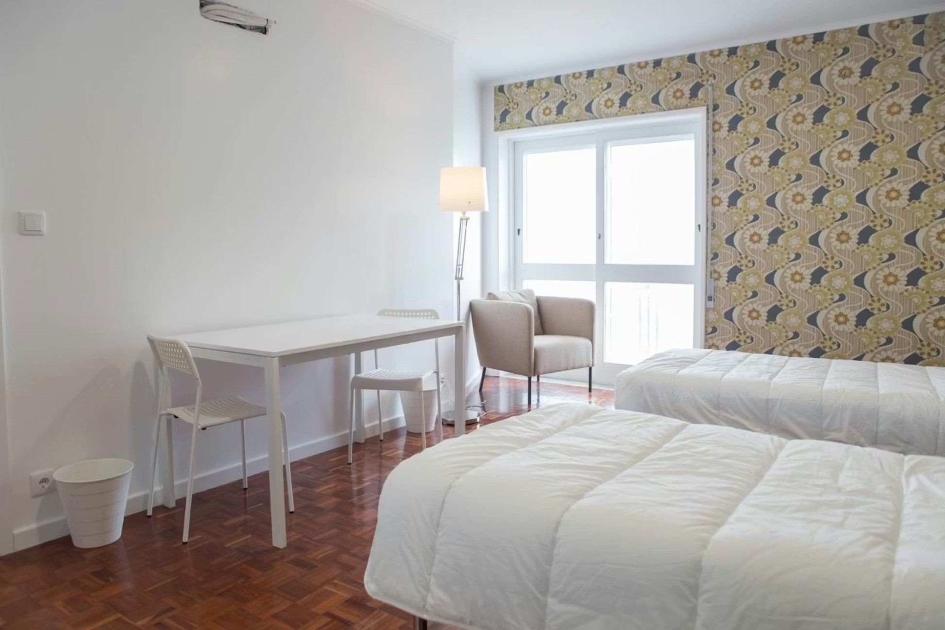 G203 - Premium Deluxe Room with Private Balcony in Rio Tinto, porto – photo 5 of 22