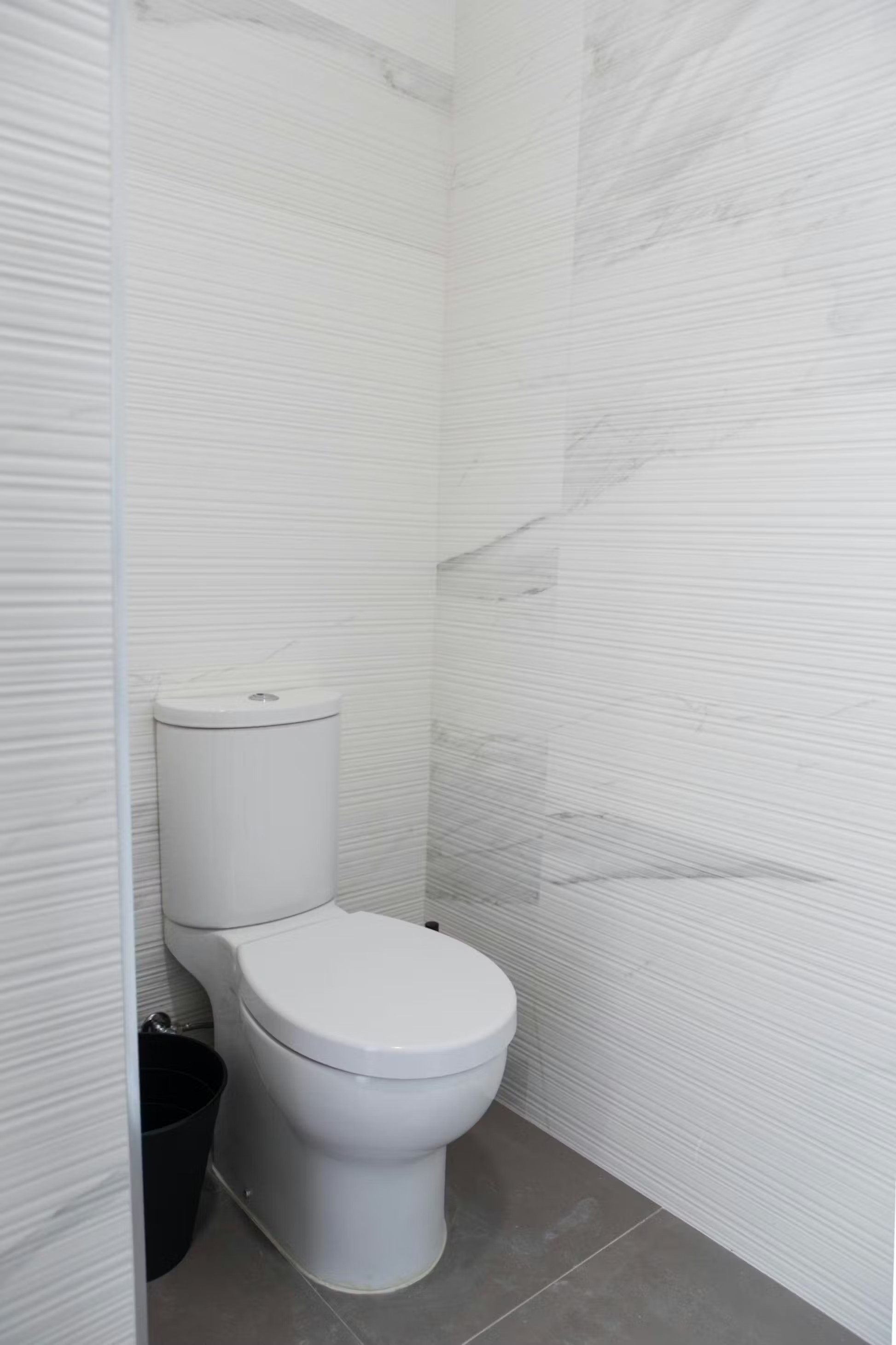 G302 - Comfortable Standard Ensuite in Rio Tinto, porto – photo 4 of 21