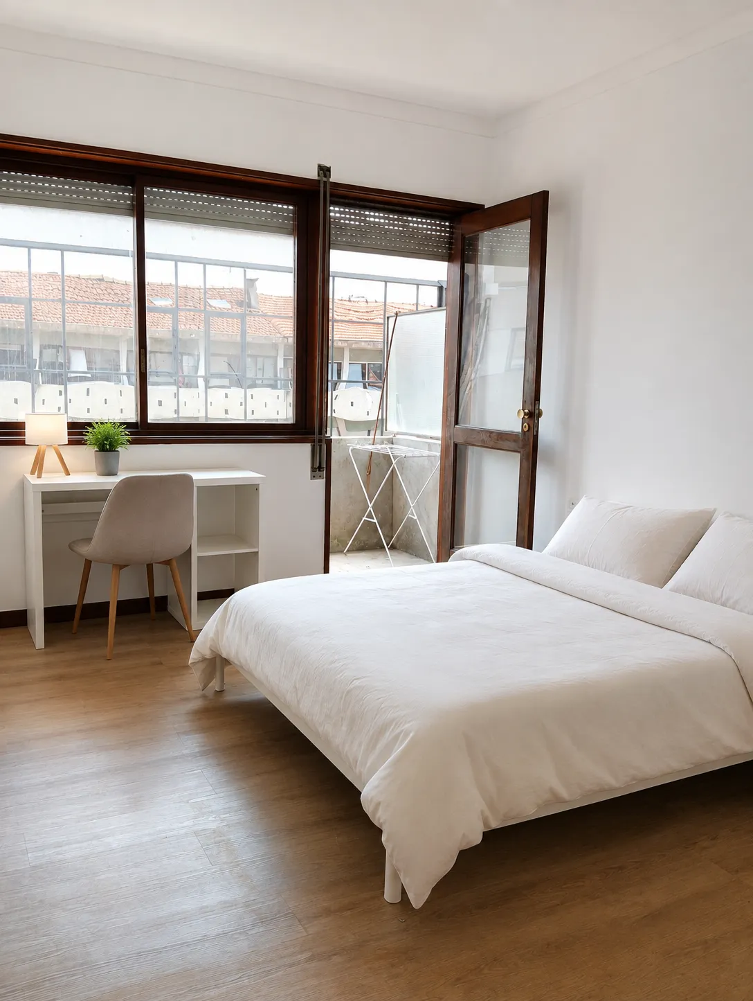 Room 1 in porto – photo 1 of 6