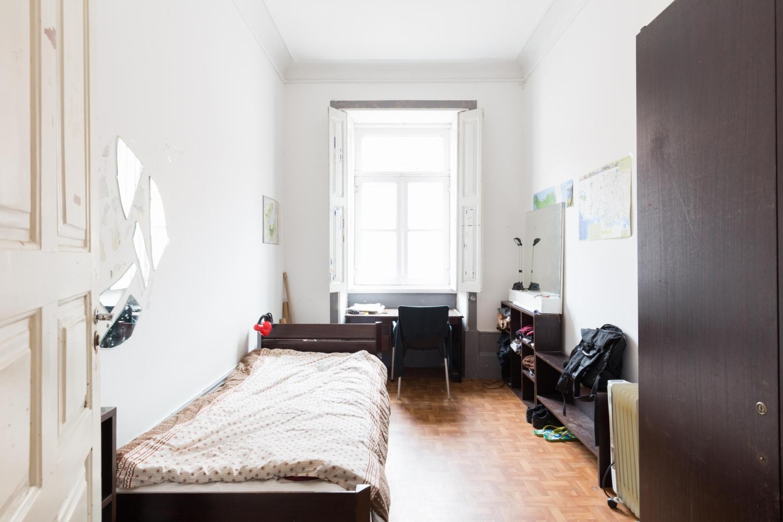 Homely single Room 211 in porto – photo 1 of 4