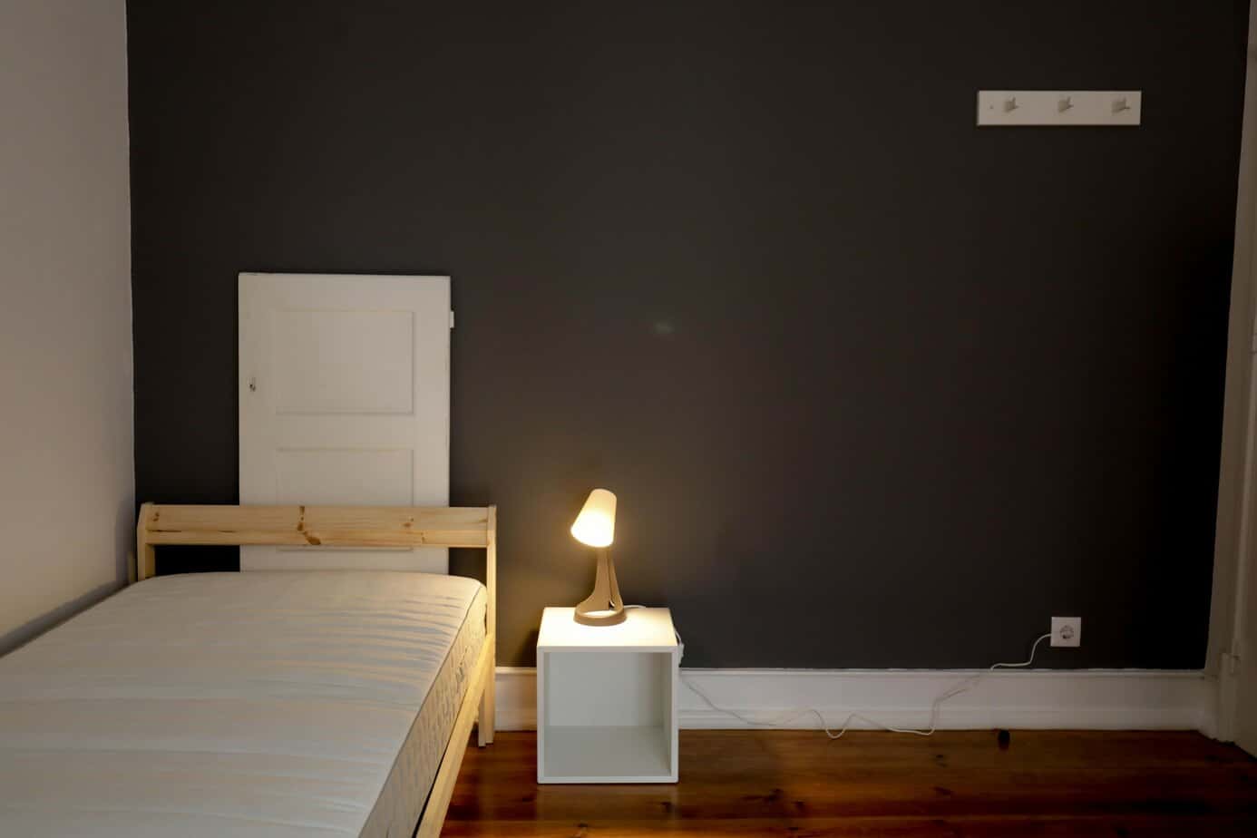 Room 1 - Furnished Single & Terrace em Olaias, lisboa – foto 2 de 22
