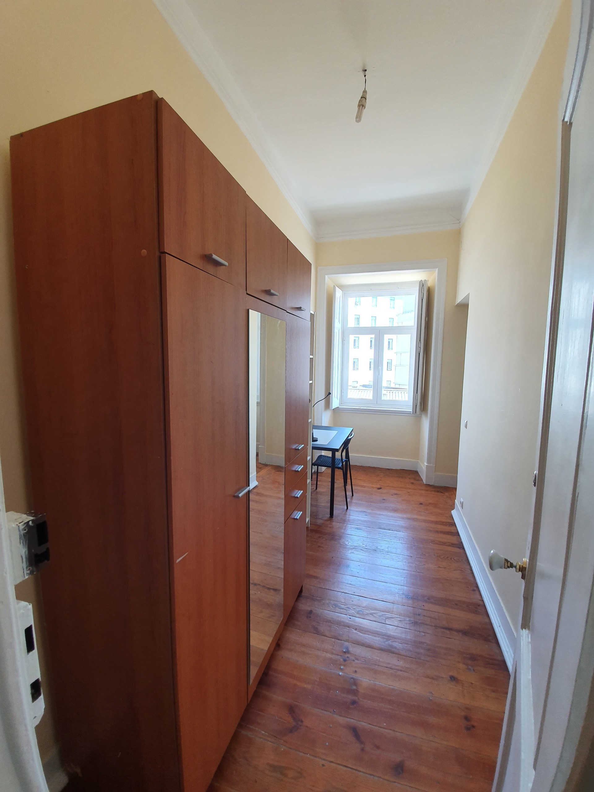 Room 5 em Arroios, lisboa – foto 4 de 16