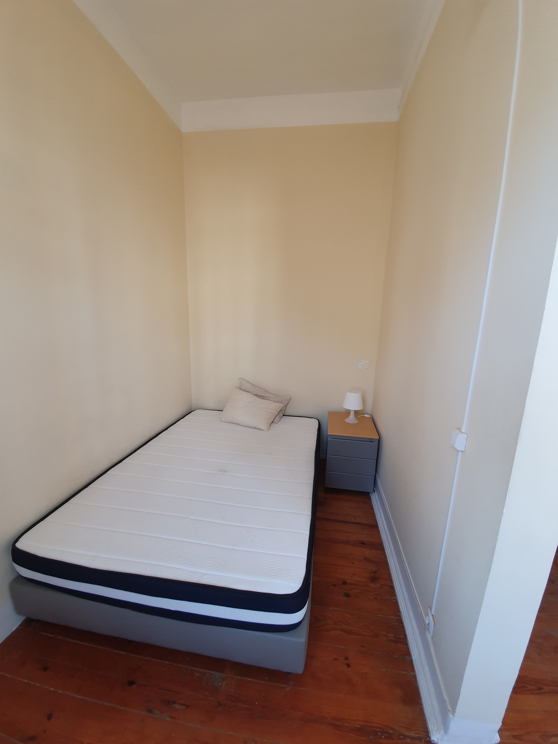 Room 5 em lisboa – foto 1 de 4
