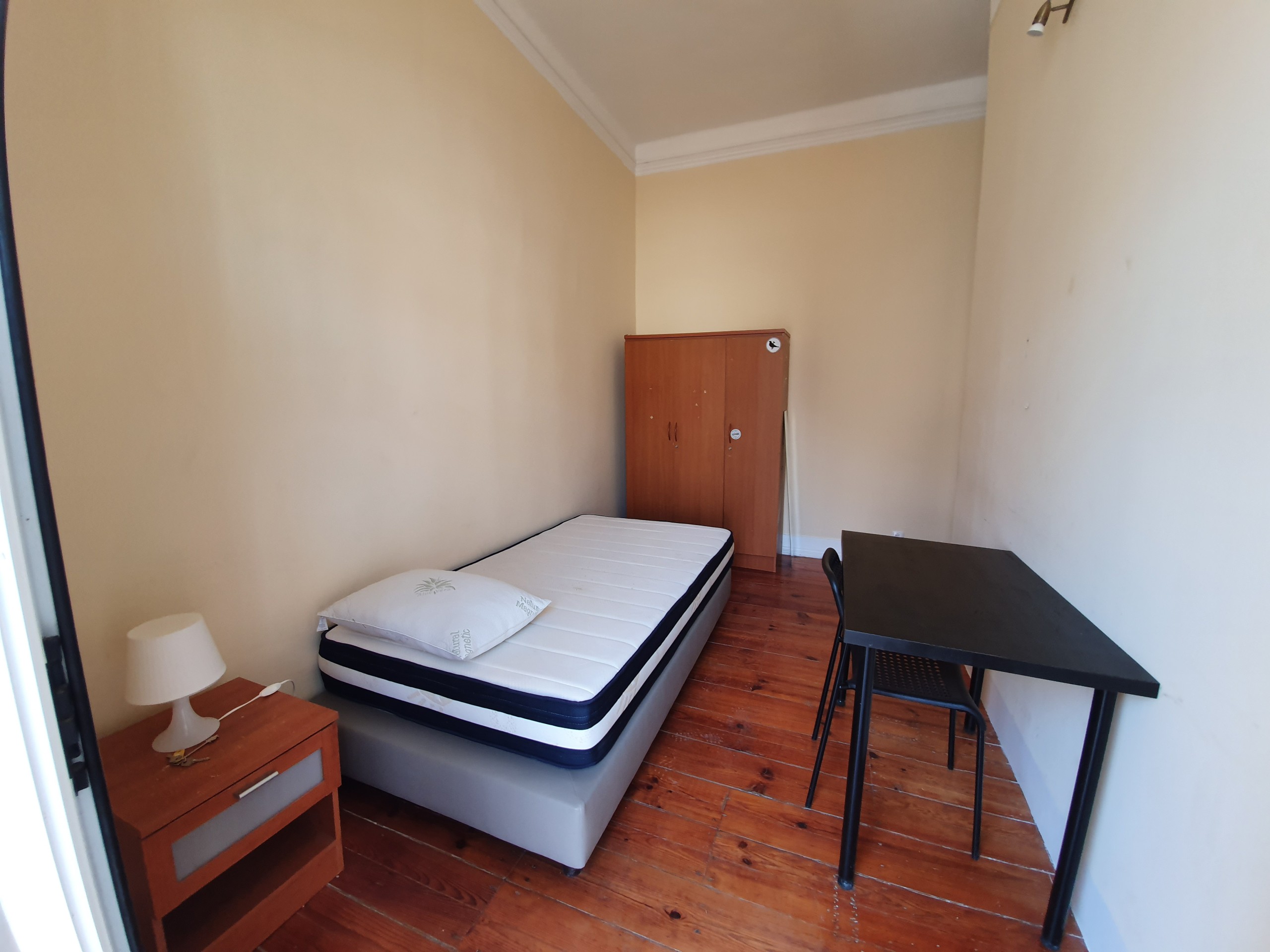 Room 6 em Arroios, lisboa – foto 3 de 16