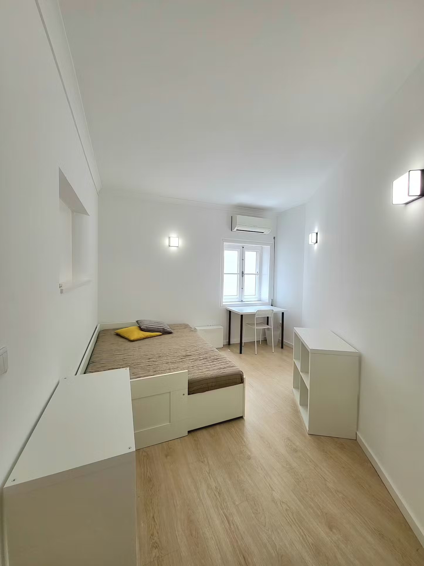 O107 - Spacious Superior Room in Rio Tinto, porto – photo 3 of 22