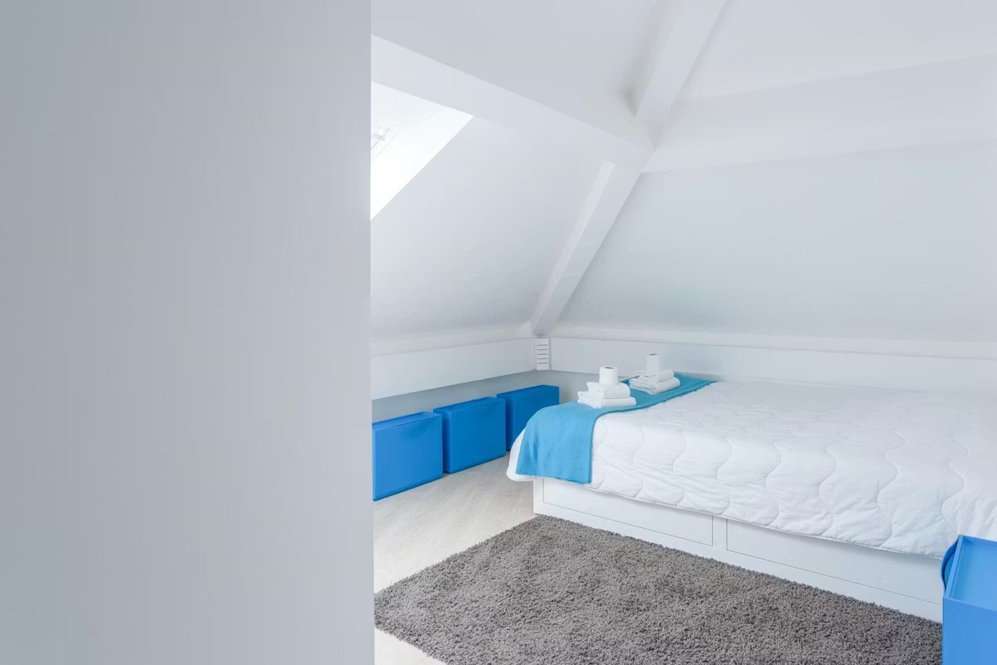 O302 - Spacious Superior Room em porto – foto 1 de 3