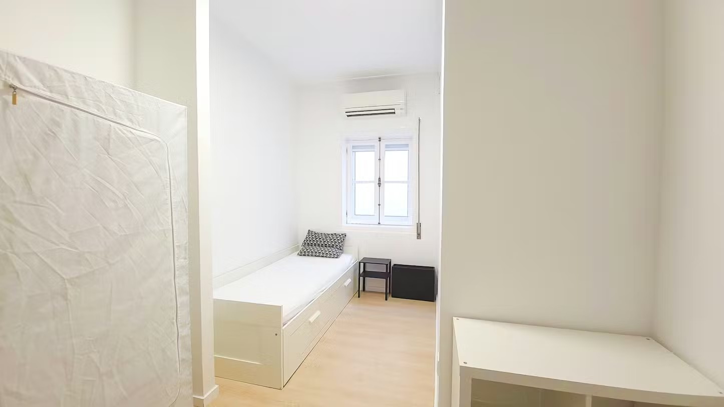 O105 - Cozy Standard Room em Rio Tinto, porto – foto 2 de 20