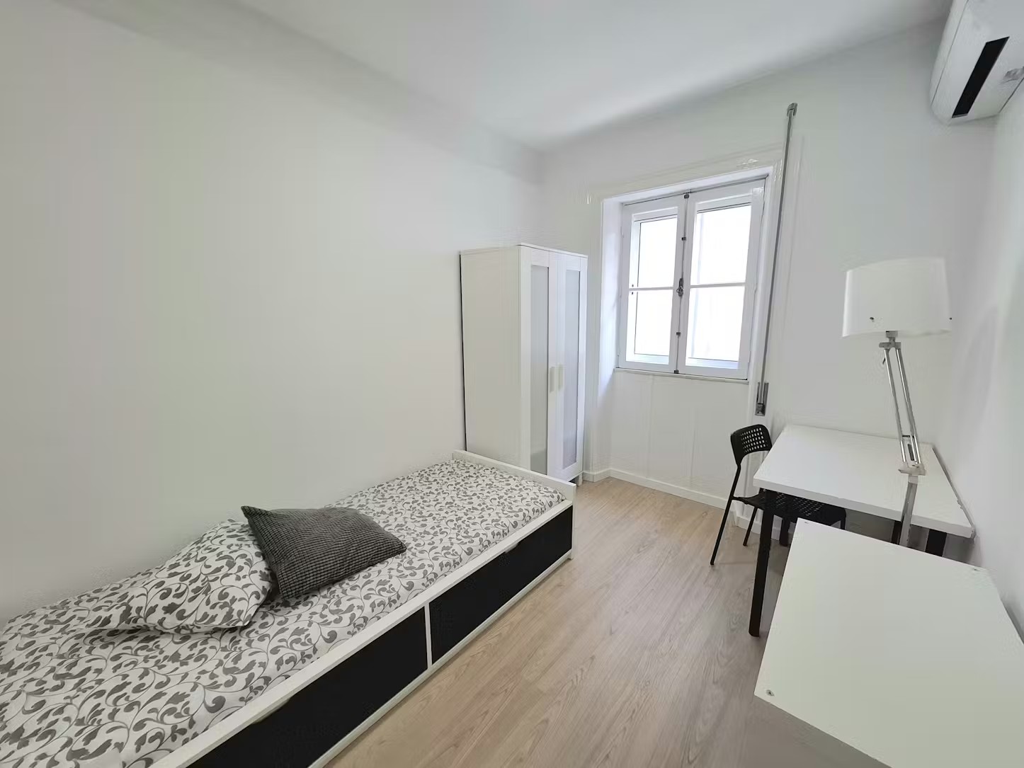 O205 - Cozy Standard Room in Rio Tinto, porto – photo 3 of 19