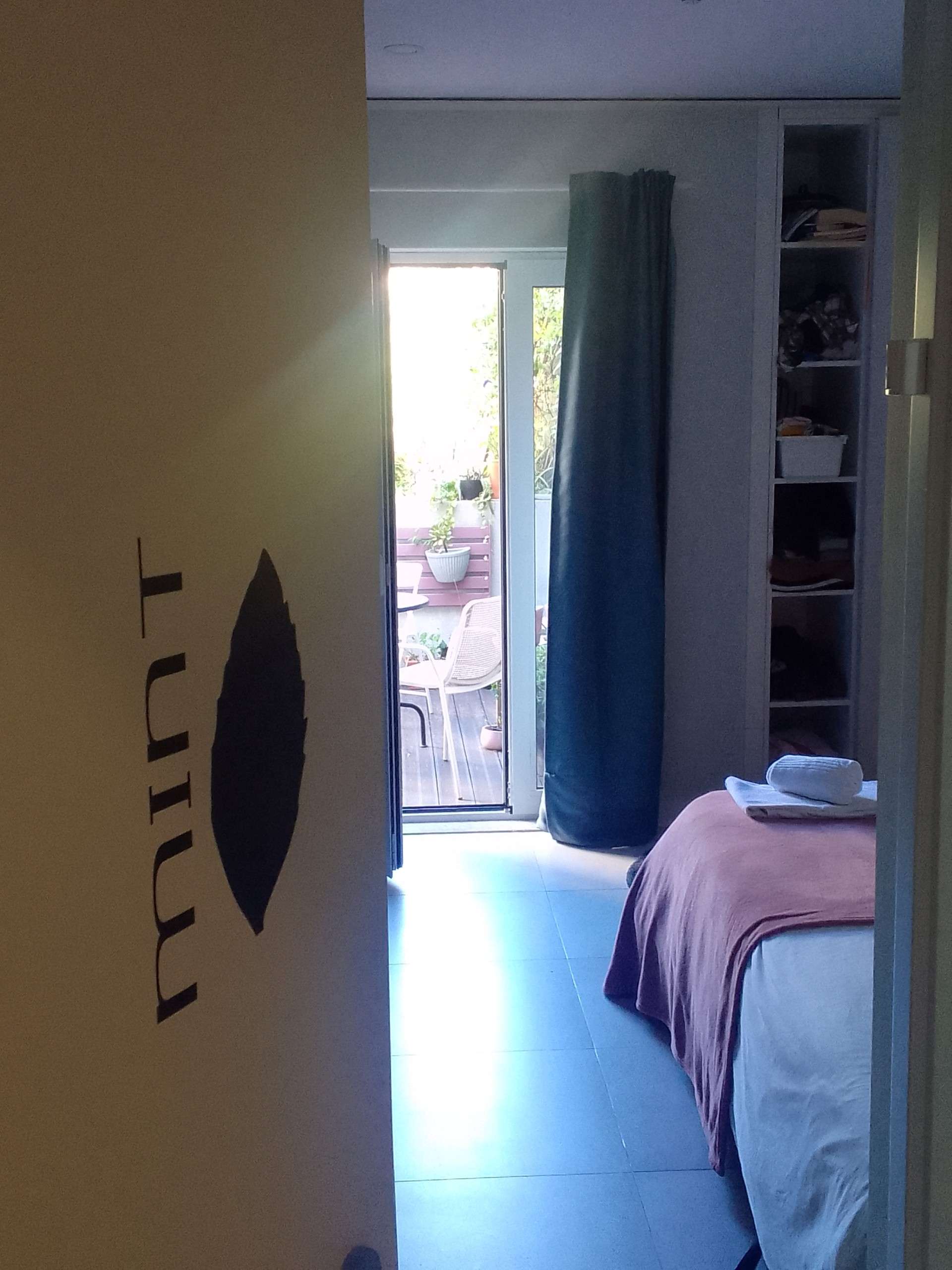 Room 5 "Mint" in lisboa – photo 1 of 4