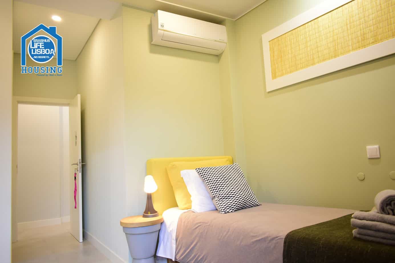 Room 4 "Jasmine" em Algés, lisboa – foto 2 de 27
