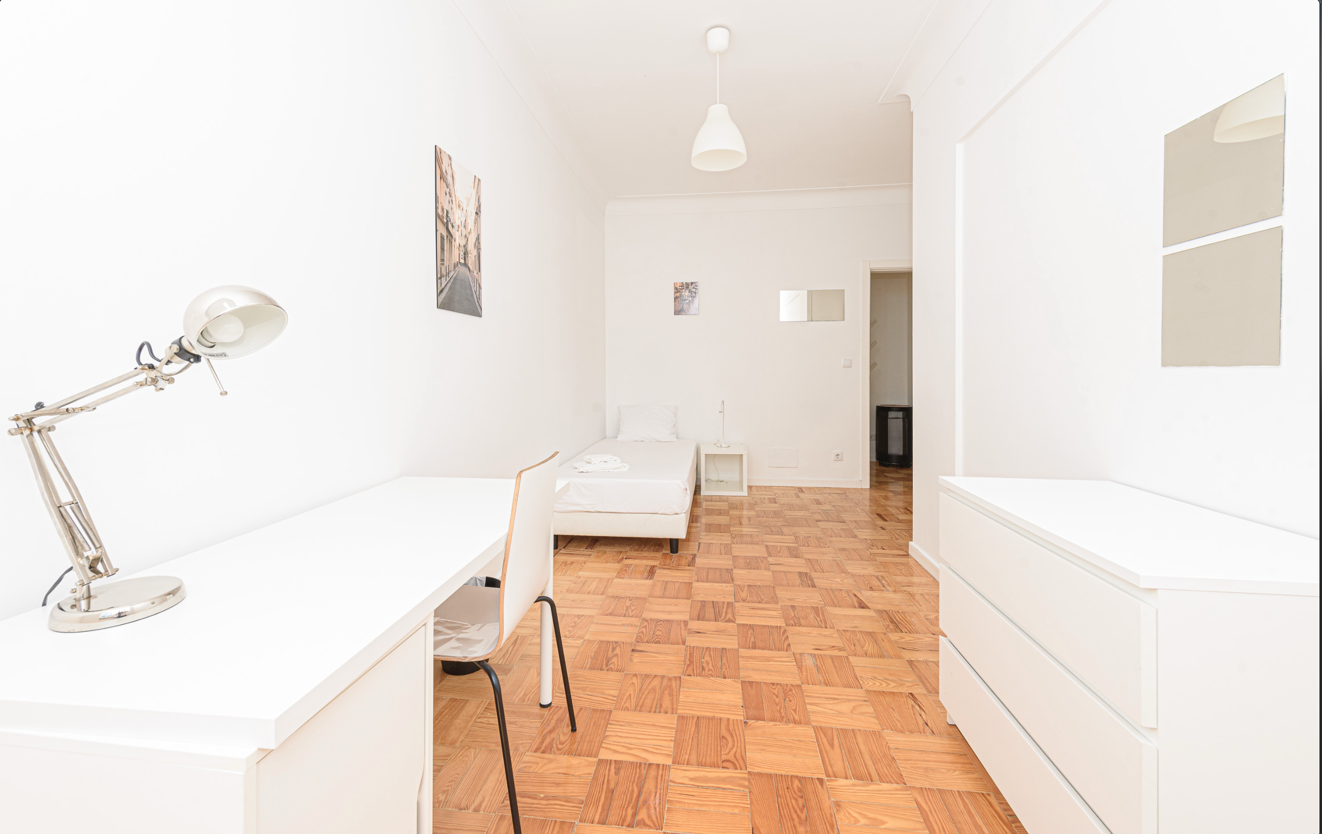 Room 2421 em Jardim Zoologico, lisboa – foto 2 de 14