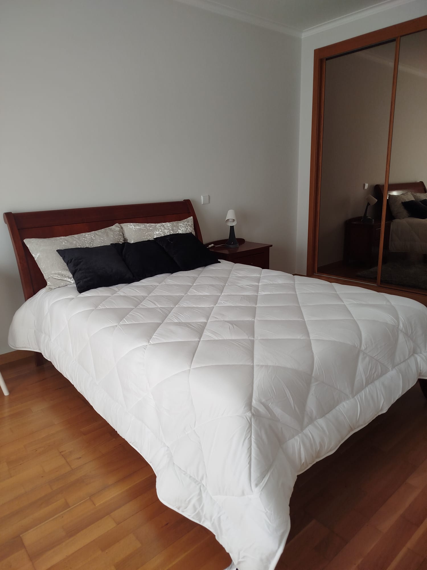 Room in a shared students shared apartment in Leiria – photo 2 of 28