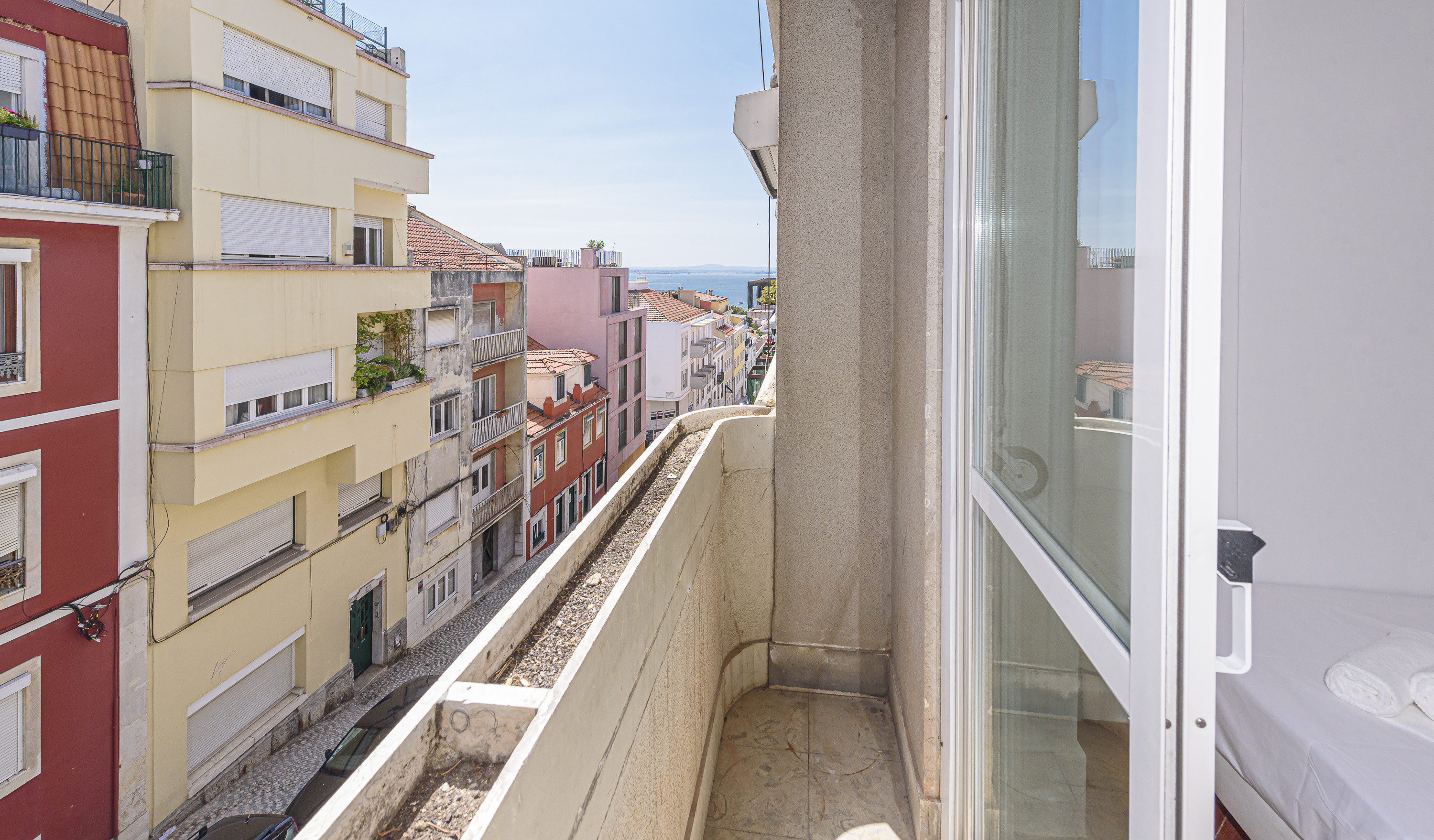 8901 in Santos-o-Velho, lisboa – photo 3 of 19