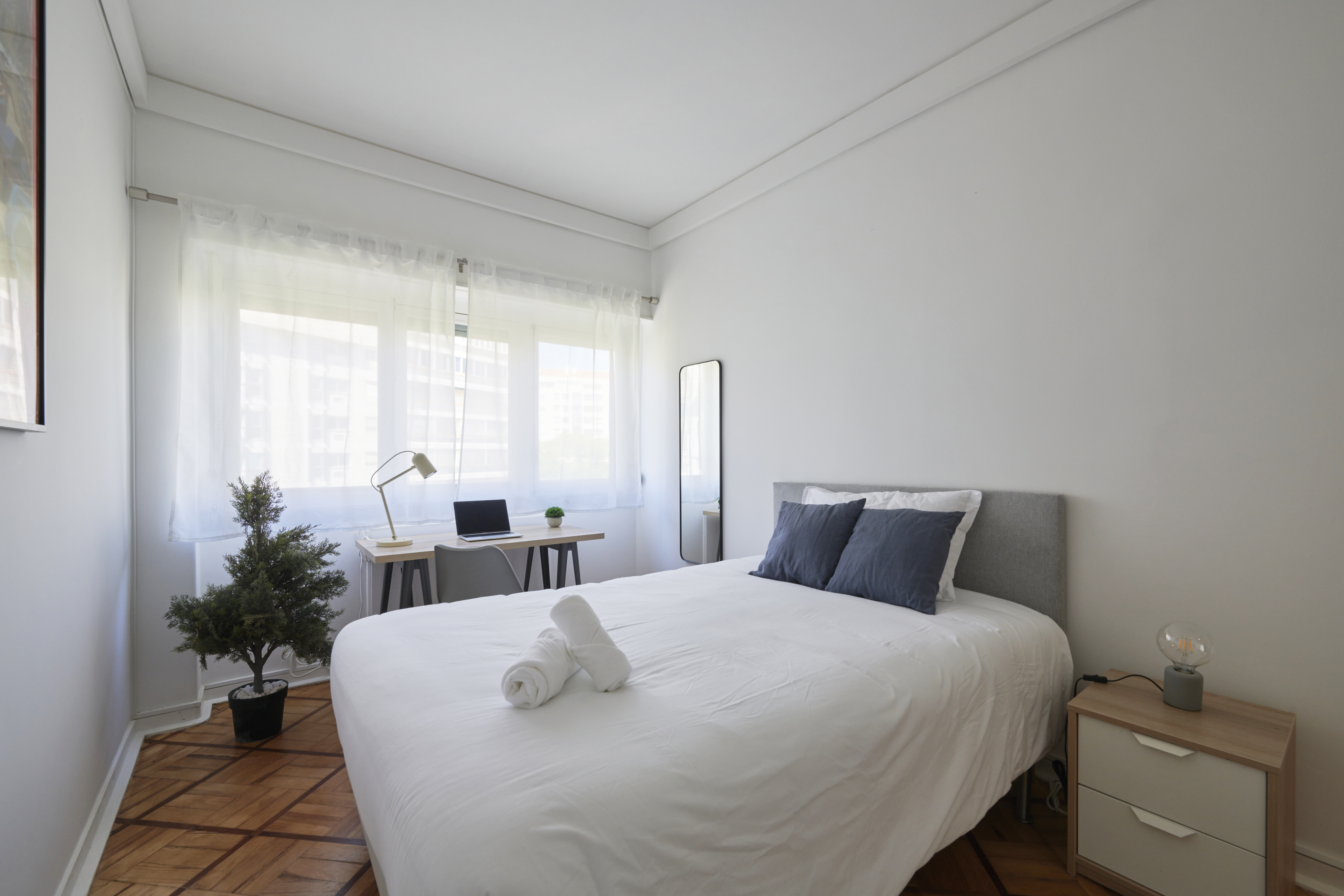 Quarto 4 em Saldanha, lisboa – foto 3 de 20