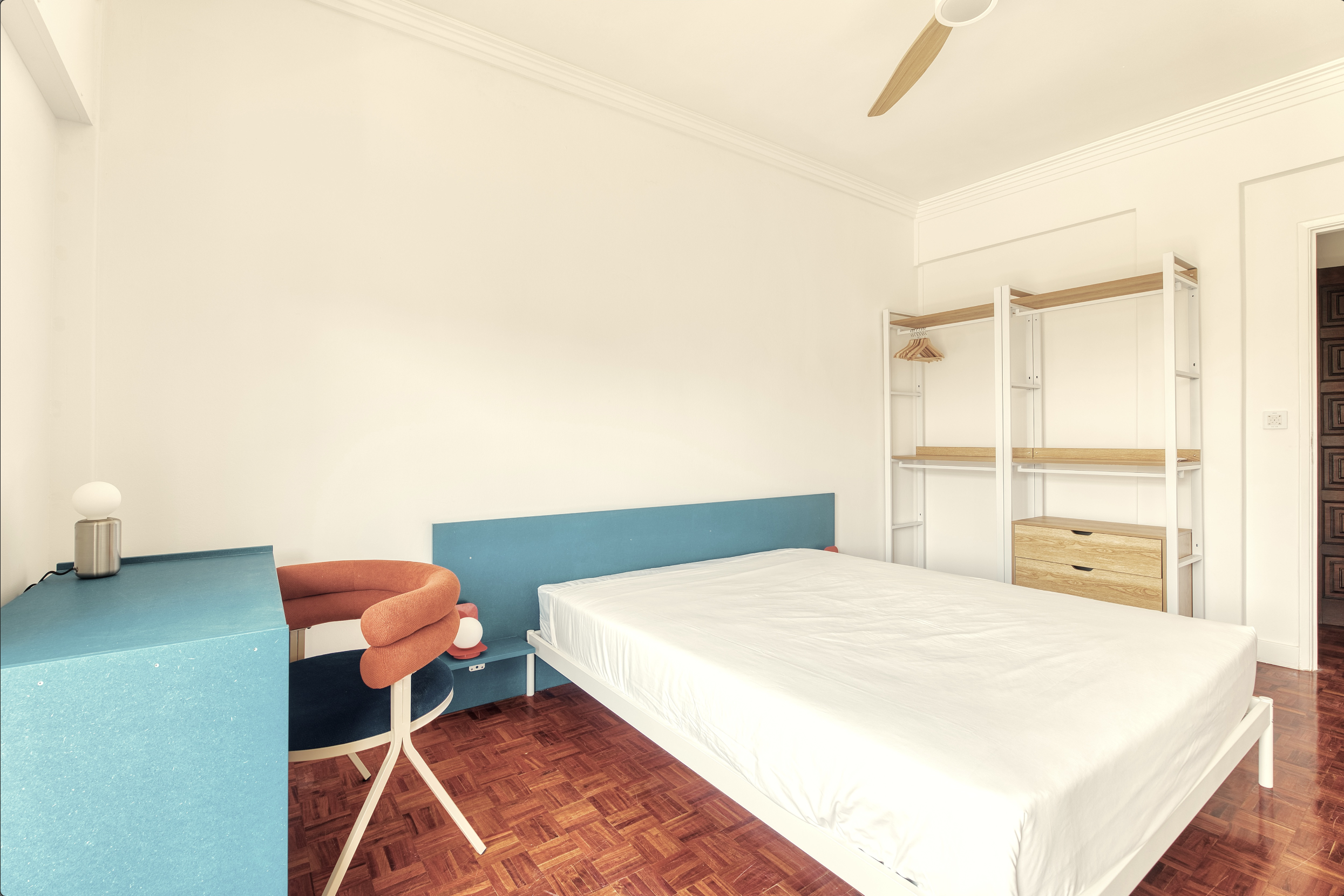 Sunny Double Room 1 with Terrace em São Domingos de Benfica, lisboa – foto 2 de 18
