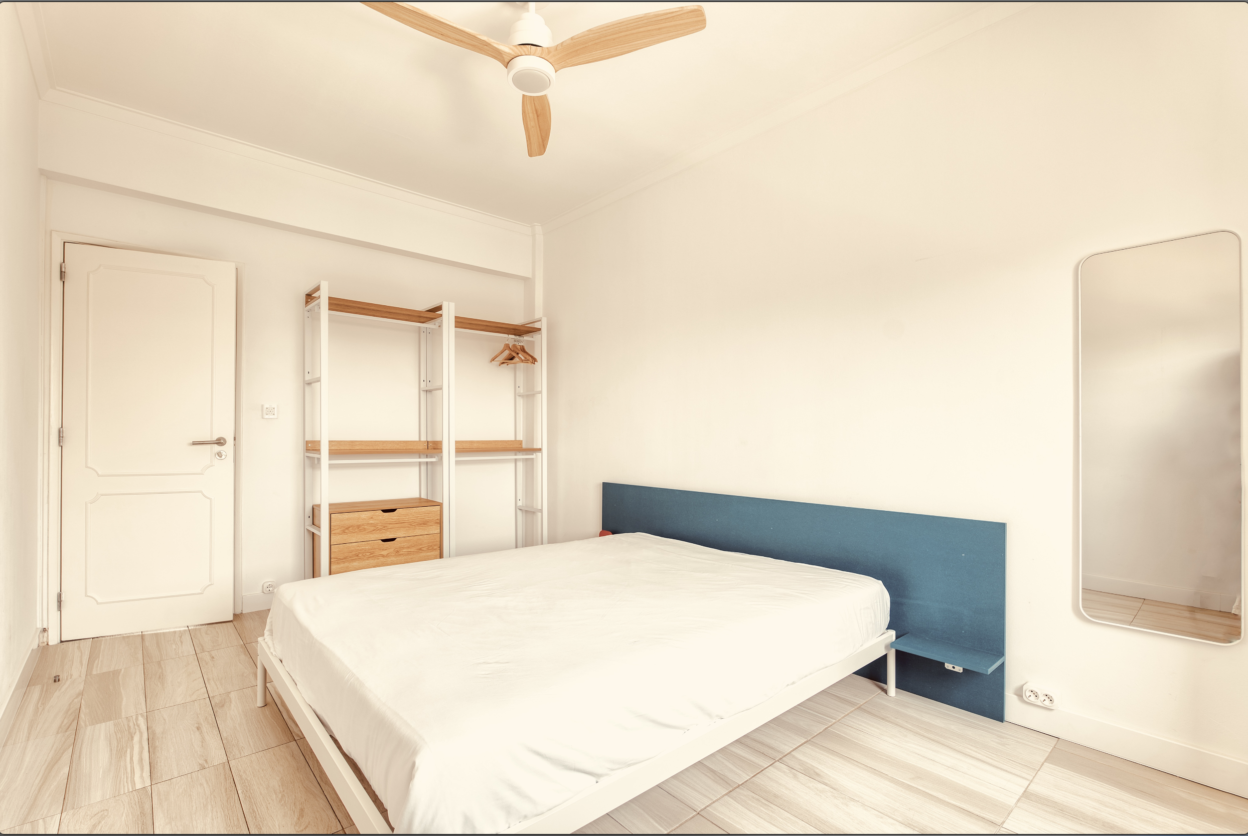 Inviting Double Room 4 in Newly Renovated Flat em São Domingos de Benfica, lisboa – foto 2 de 11