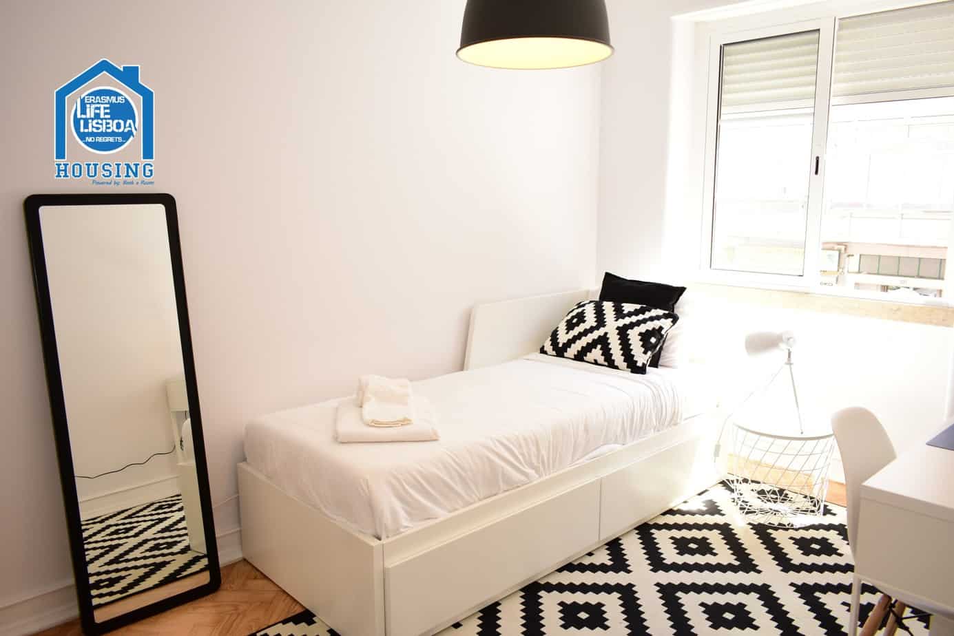 Room 1 em Benfica, lisboa – foto 2 de 19