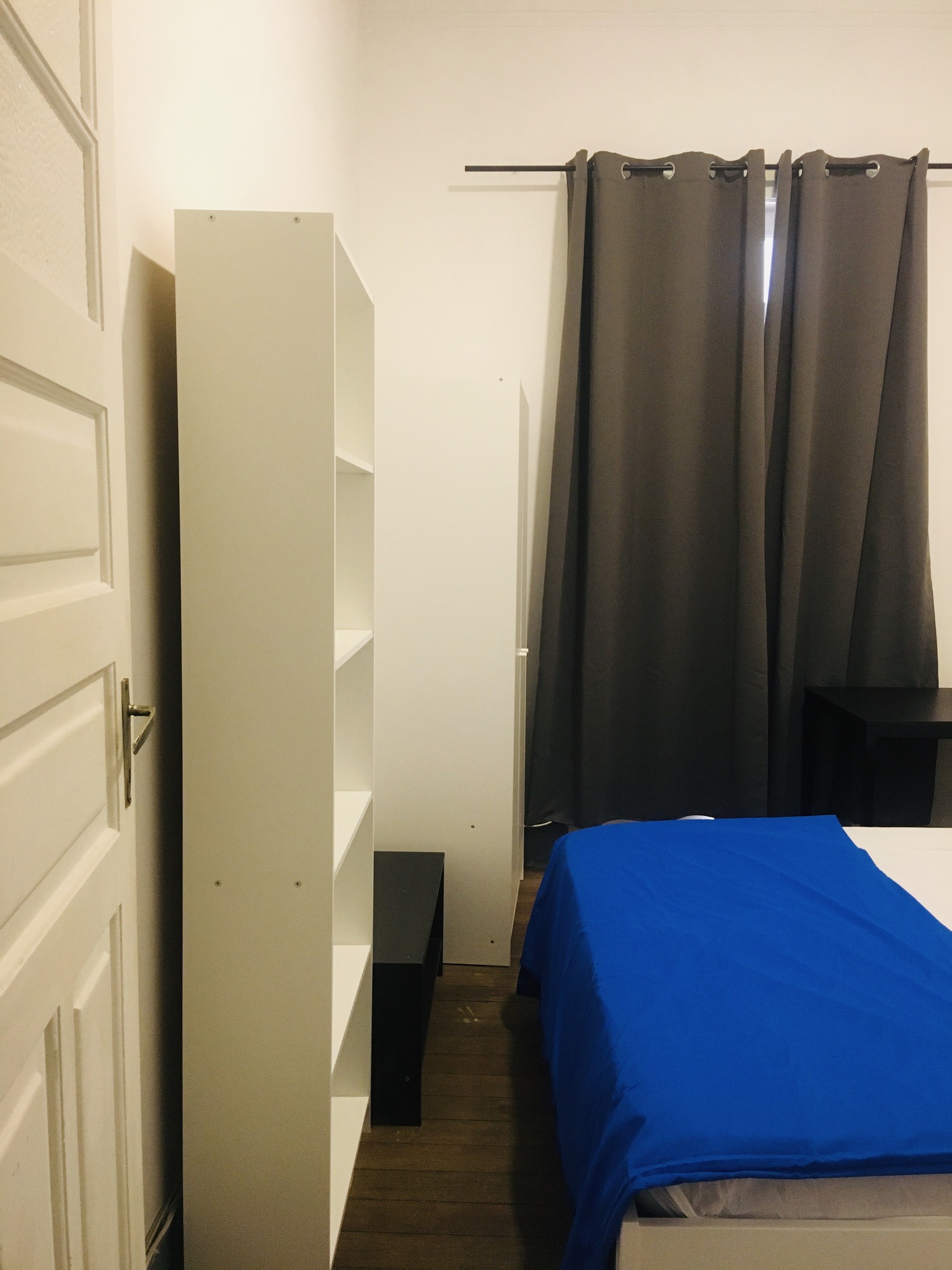 Modern Double Room 6 with Natural Light em Areeiro, lisboa – foto 2 de 15