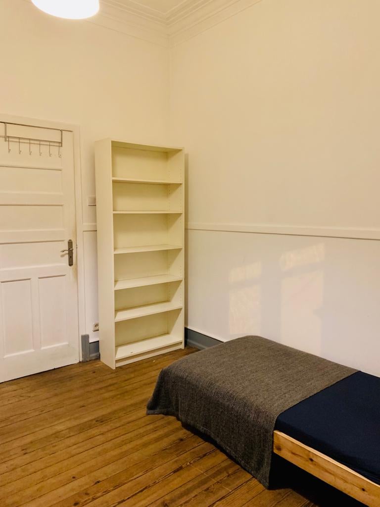 Sunny & Cozy Single Room 4 for Study & Comfort em Areeiro, lisboa – foto 2 de 12