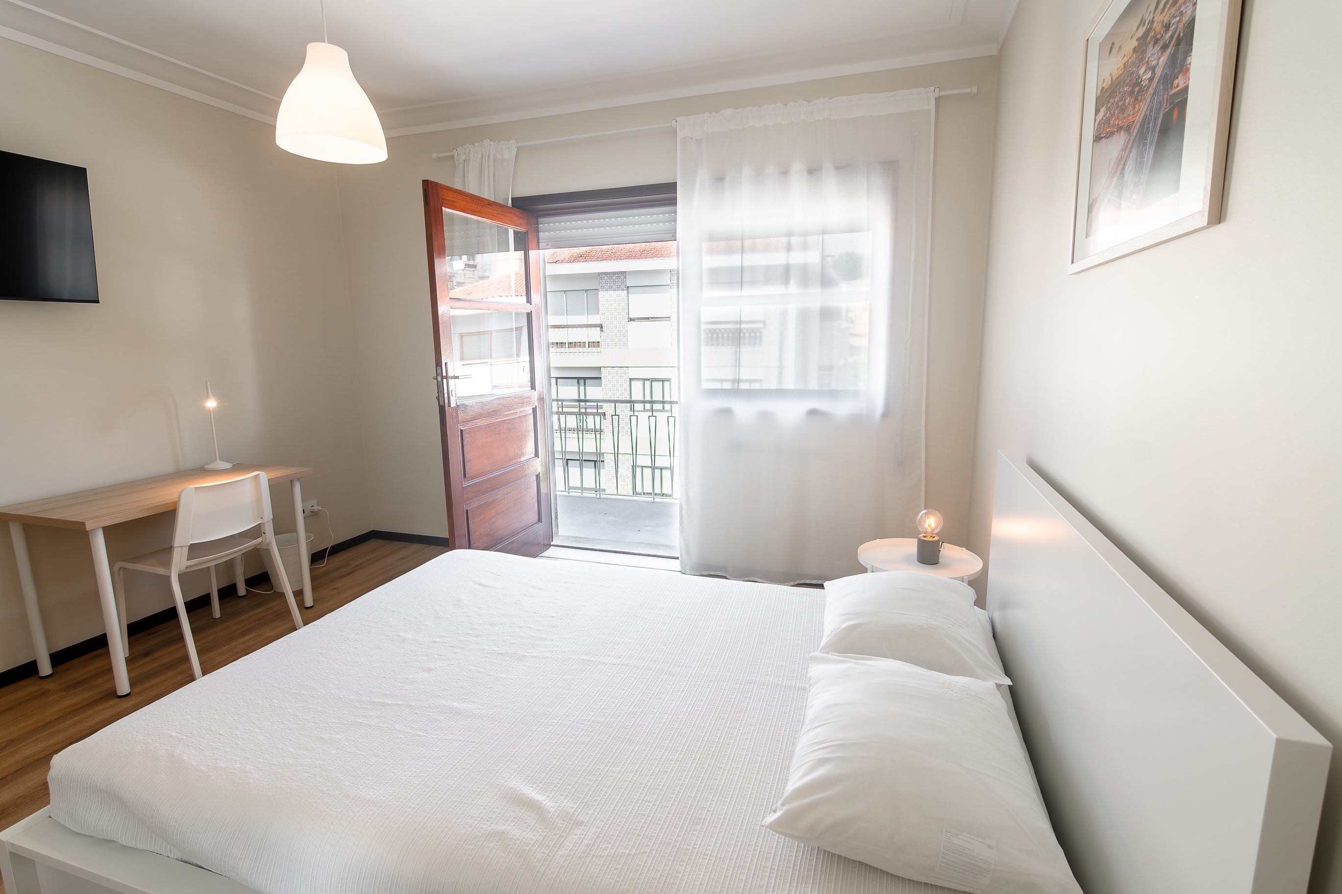 Bedroom 2 in Santo Ovídeo Flat in Mafamude, porto – photo 4 of 22