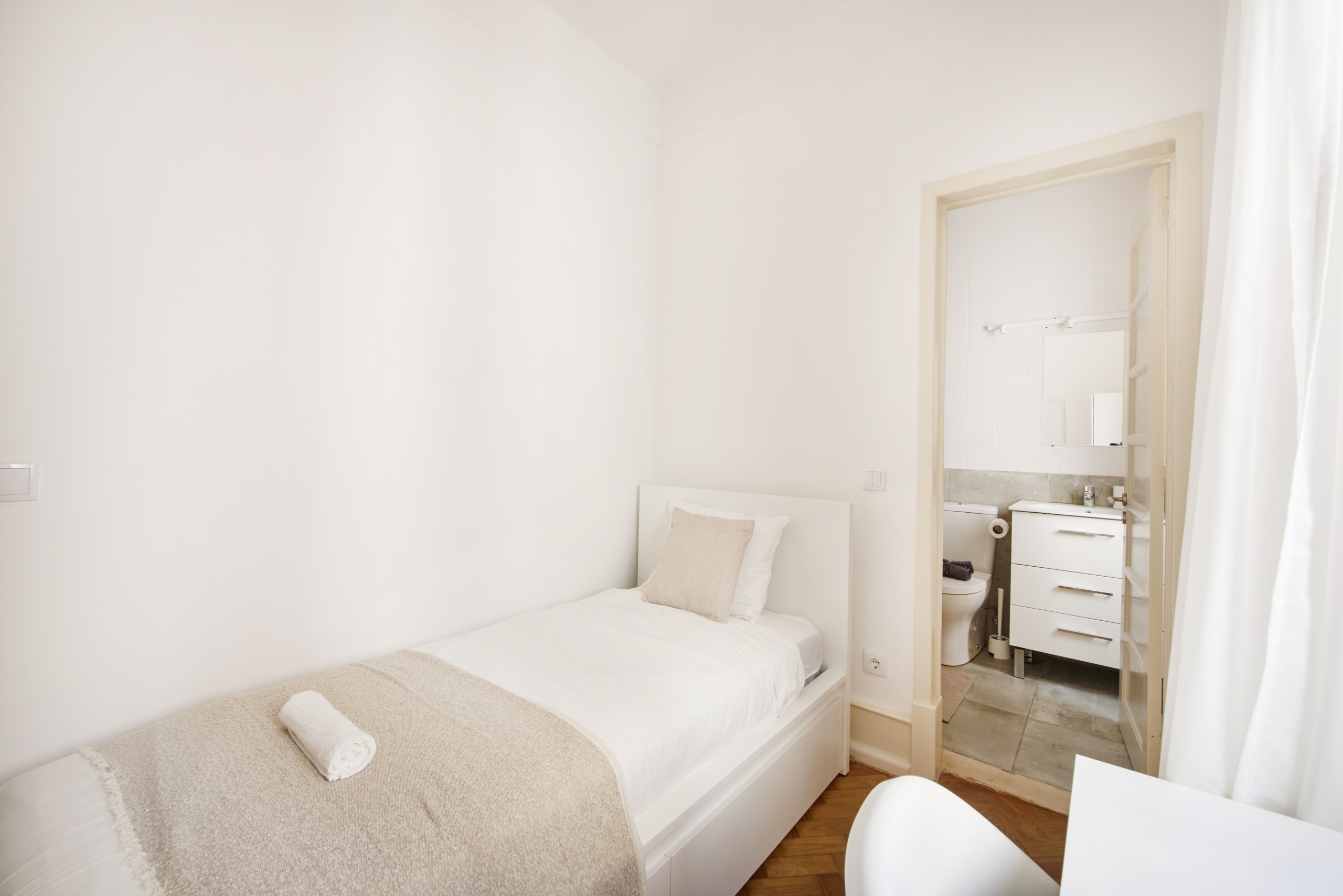 Sunny Room 7 & Private Ensuite em Coração de Jesus, lisboa – foto 4 de 26
