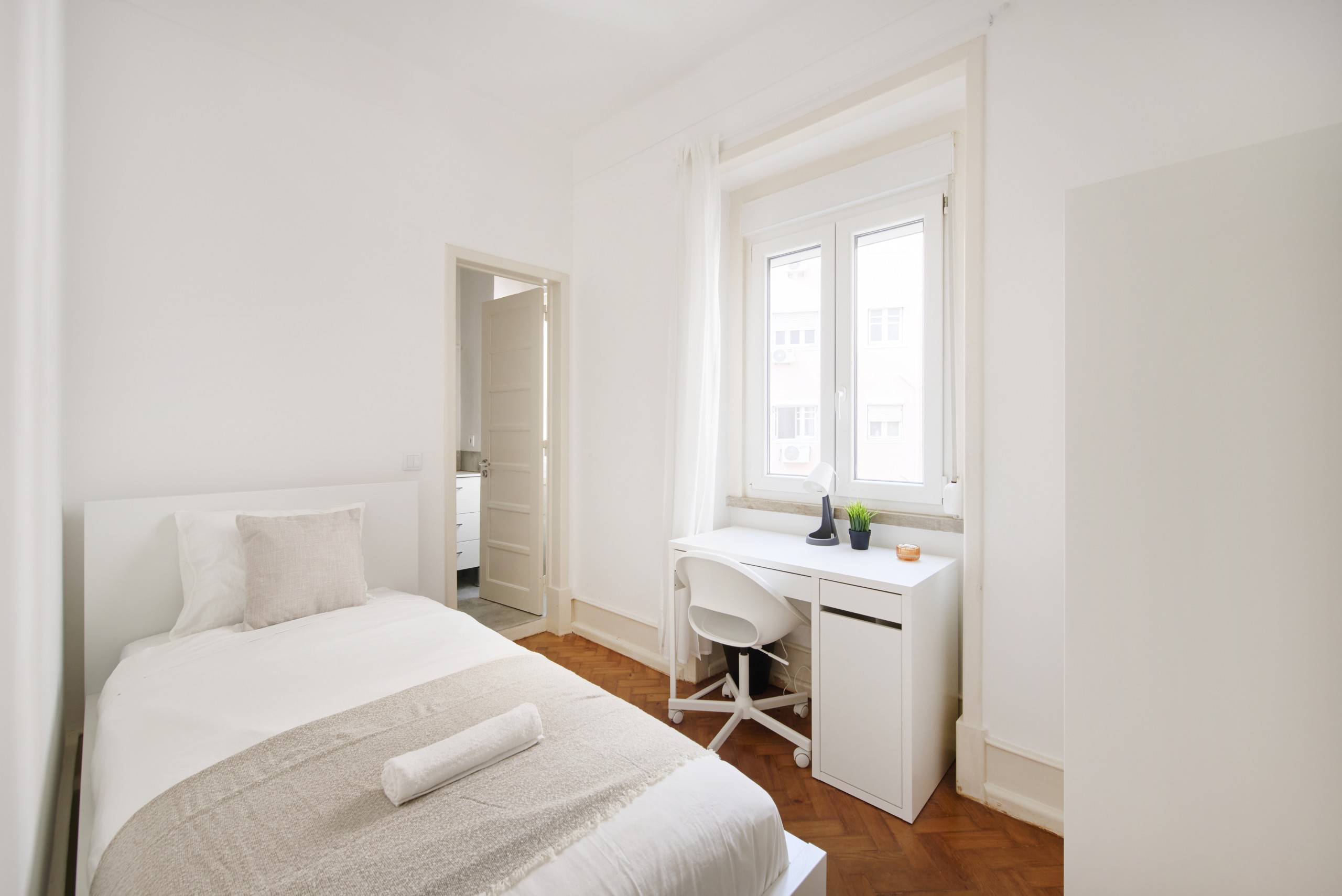 Sunny Room 7 & Private Ensuite em Coração de Jesus, lisboa – foto 2 de 26