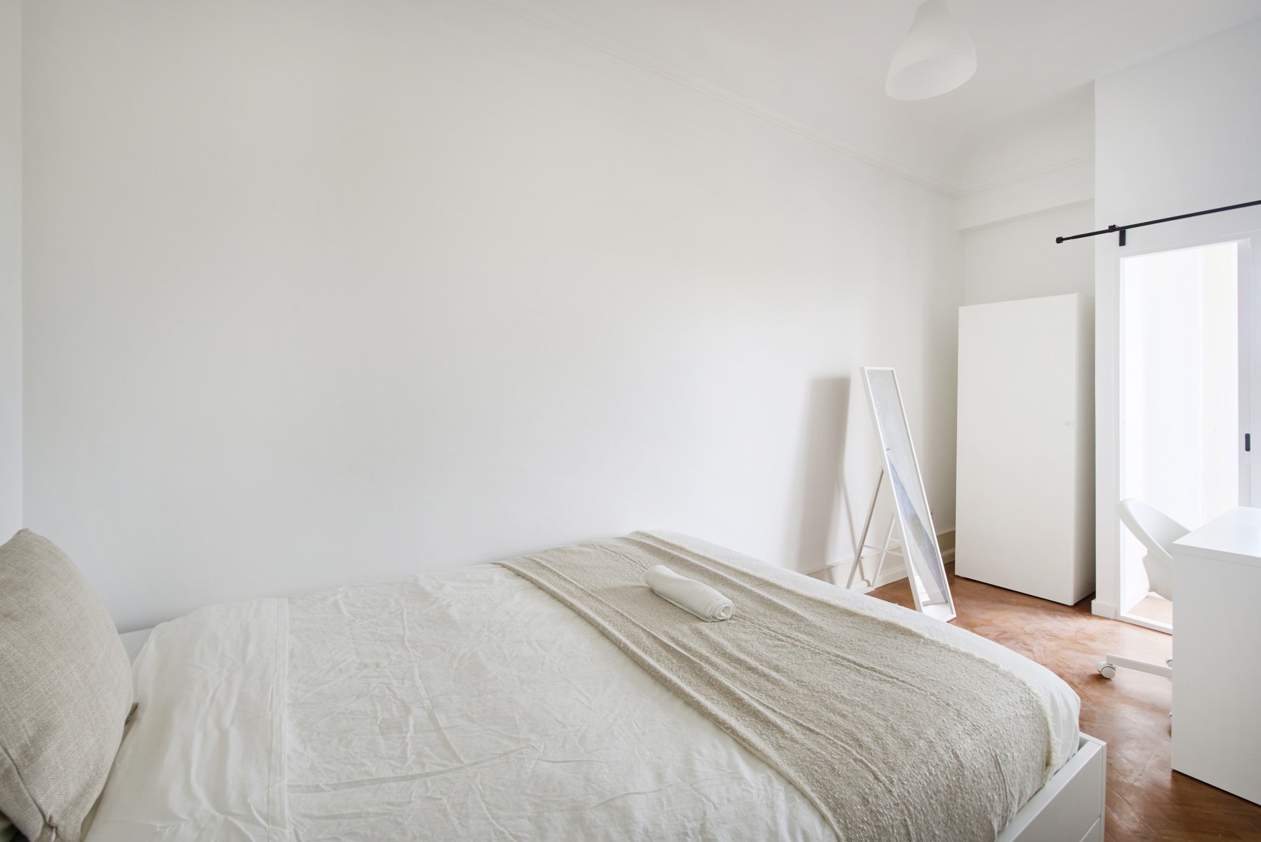 Luminous Double Room 4 & Workspace em lisboa – foto 1 de 6