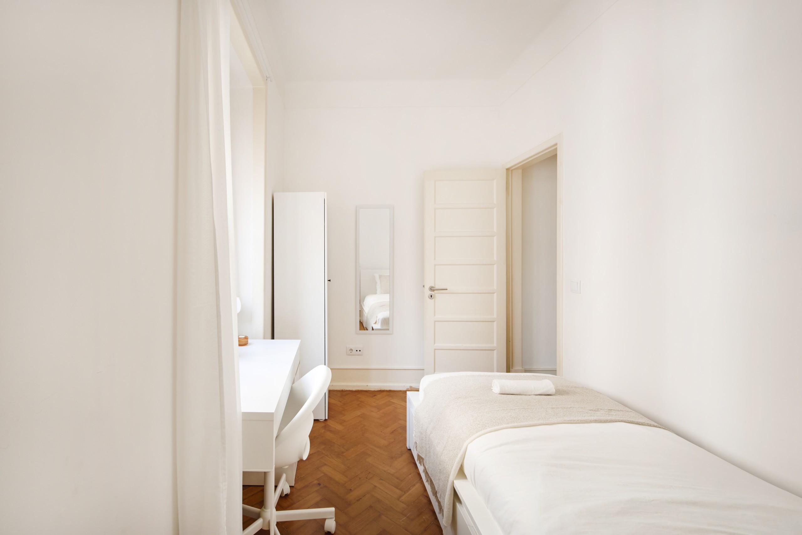Sunny Room 7 & Private Ensuite em Coração de Jesus, lisboa – foto 5 de 26
