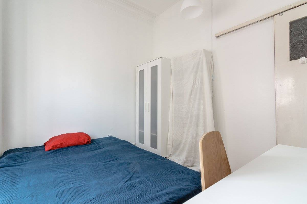 Charming Double Room 3 with Warm Style em Alto do Pina, lisboa – foto 2 de 21