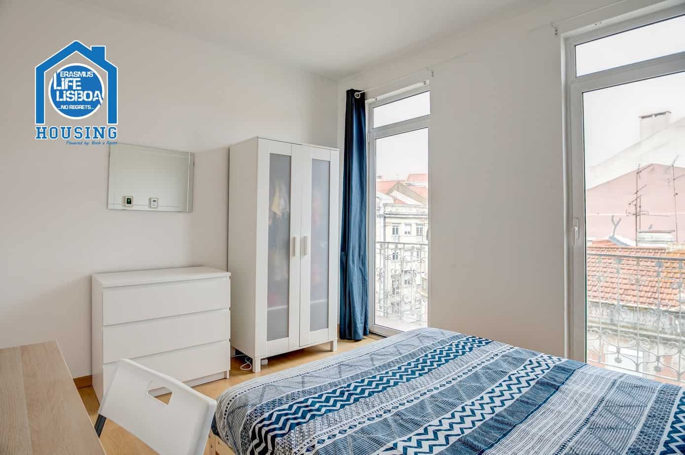 Airy Double Room 5 with Modern Touch in Arroios em Arroios, lisboa – foto 4 de 17