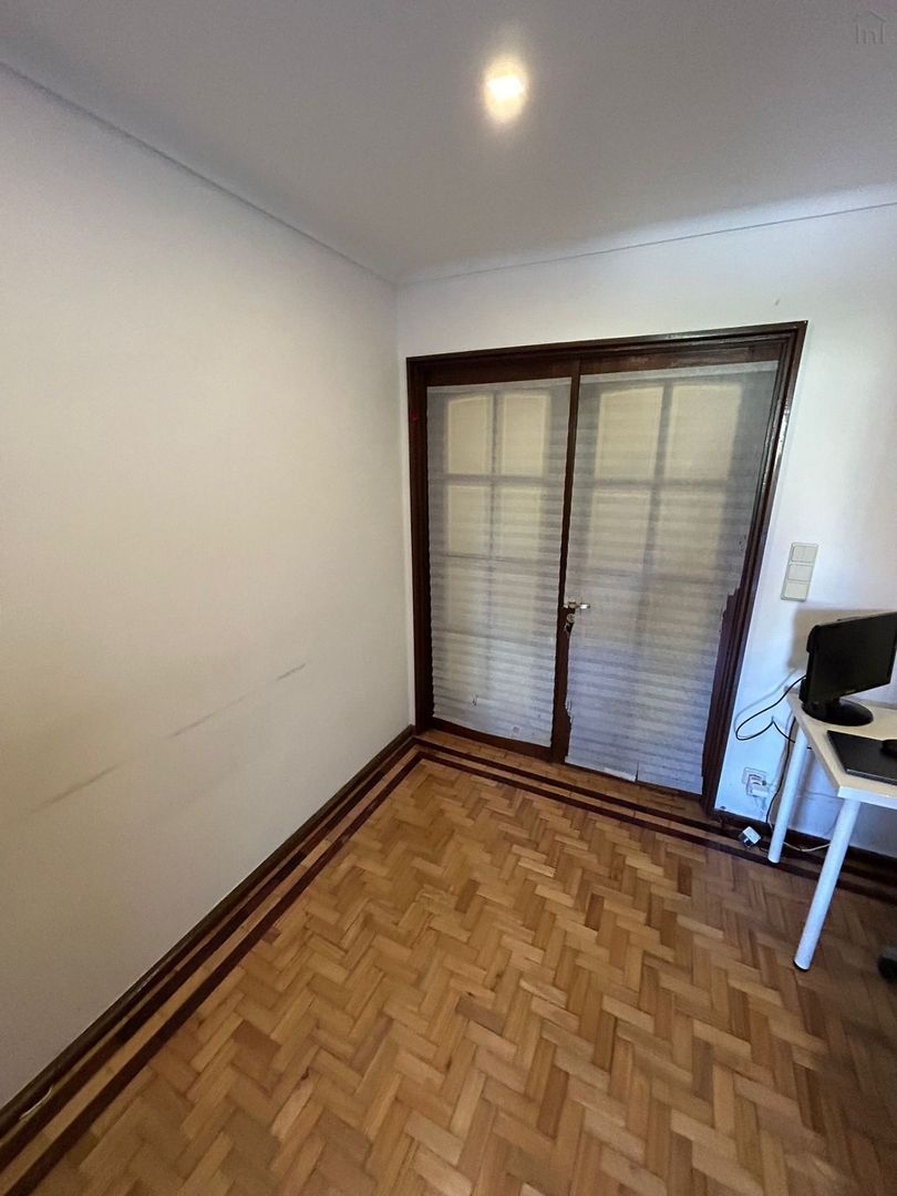 Room 3 - Quarto-cozinha in Cedofeita, porto – photo 4 of 19