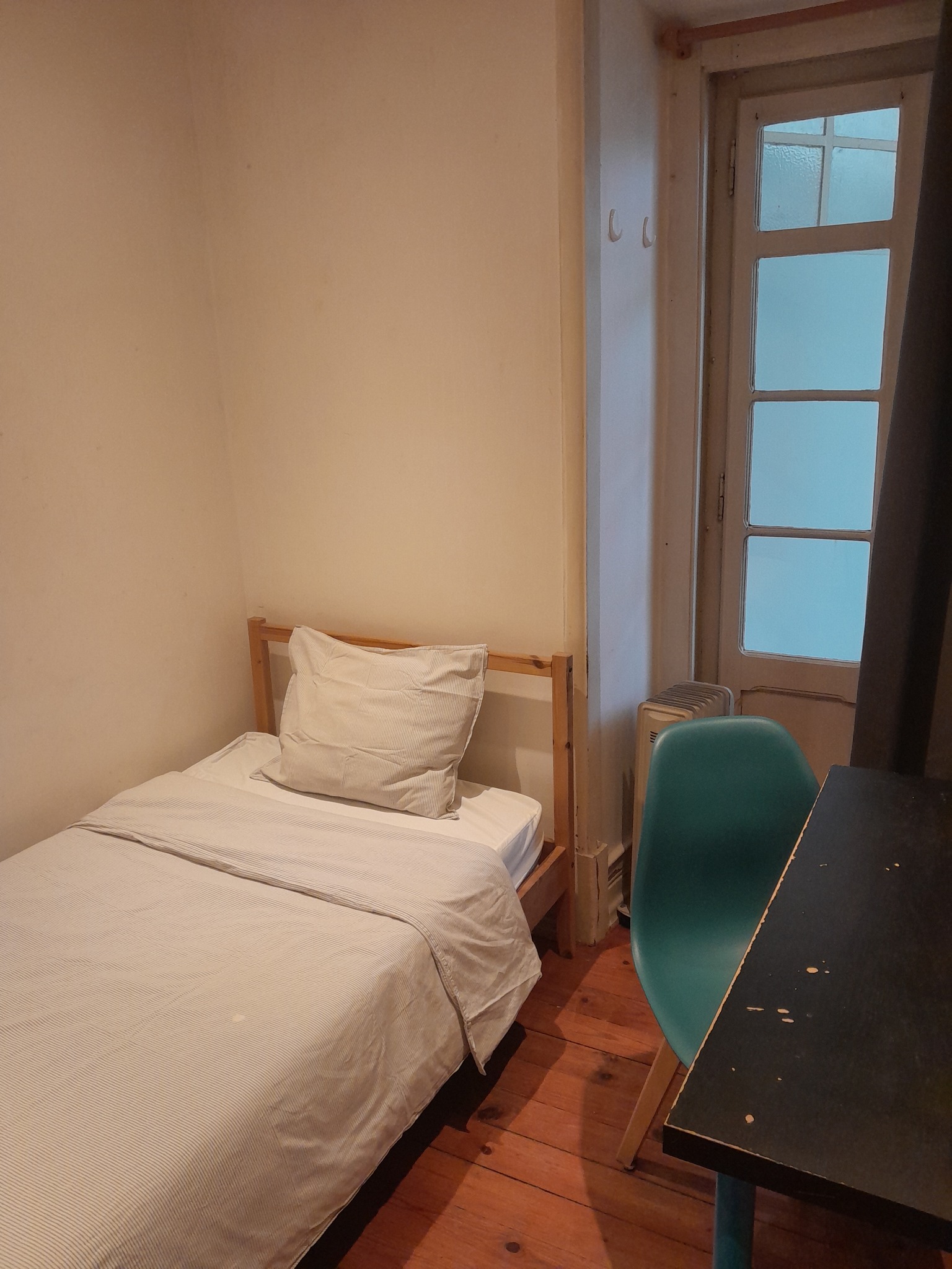 Small Cozy and Comfortable Room 6 em Areeiro, lisboa – foto 4 de 14