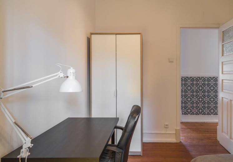 Quiet Room 6 – Peaceful & Comfortable em Areeiro, lisboa – foto 2 de 14