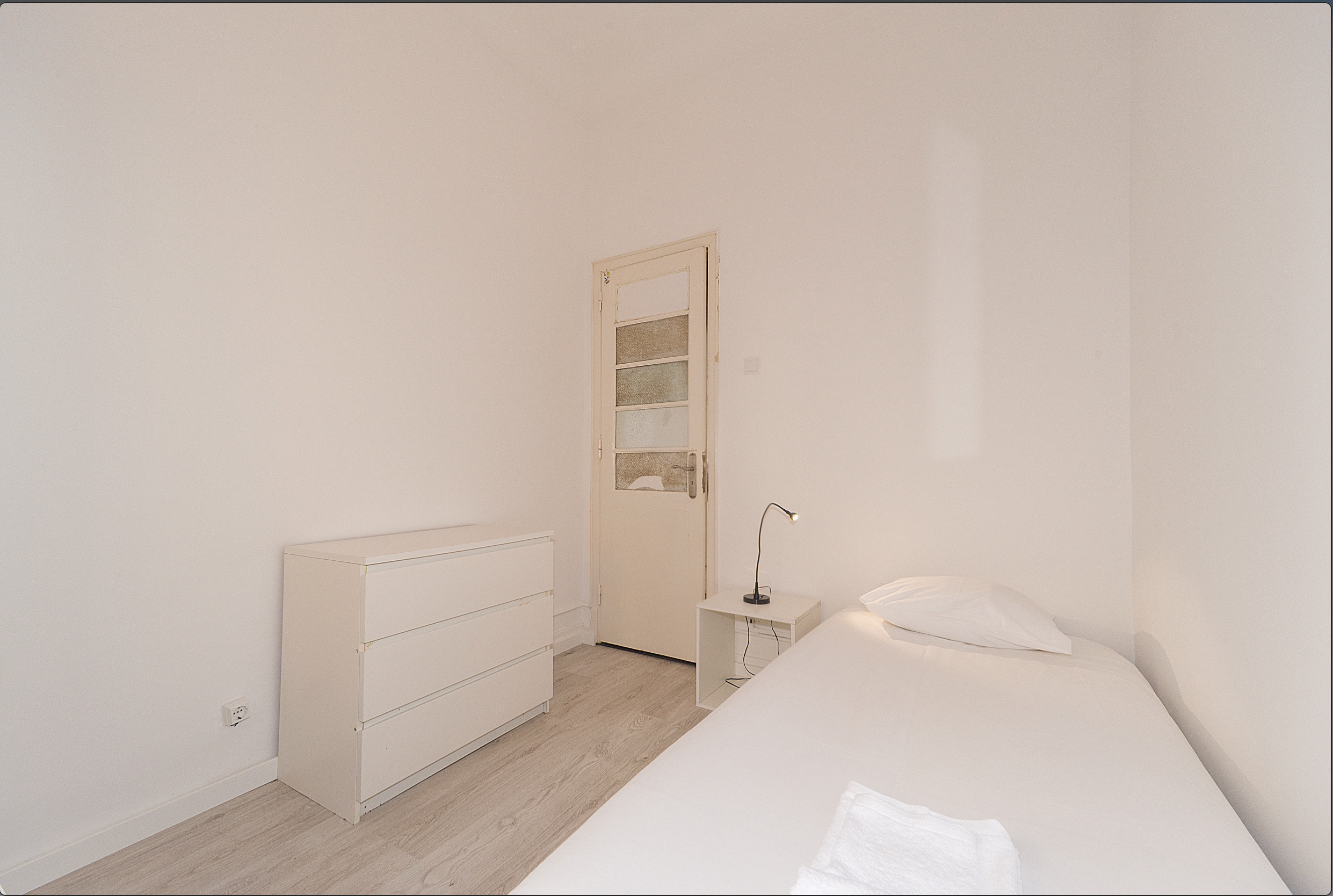 505 in lisboa – photo 1 of 2