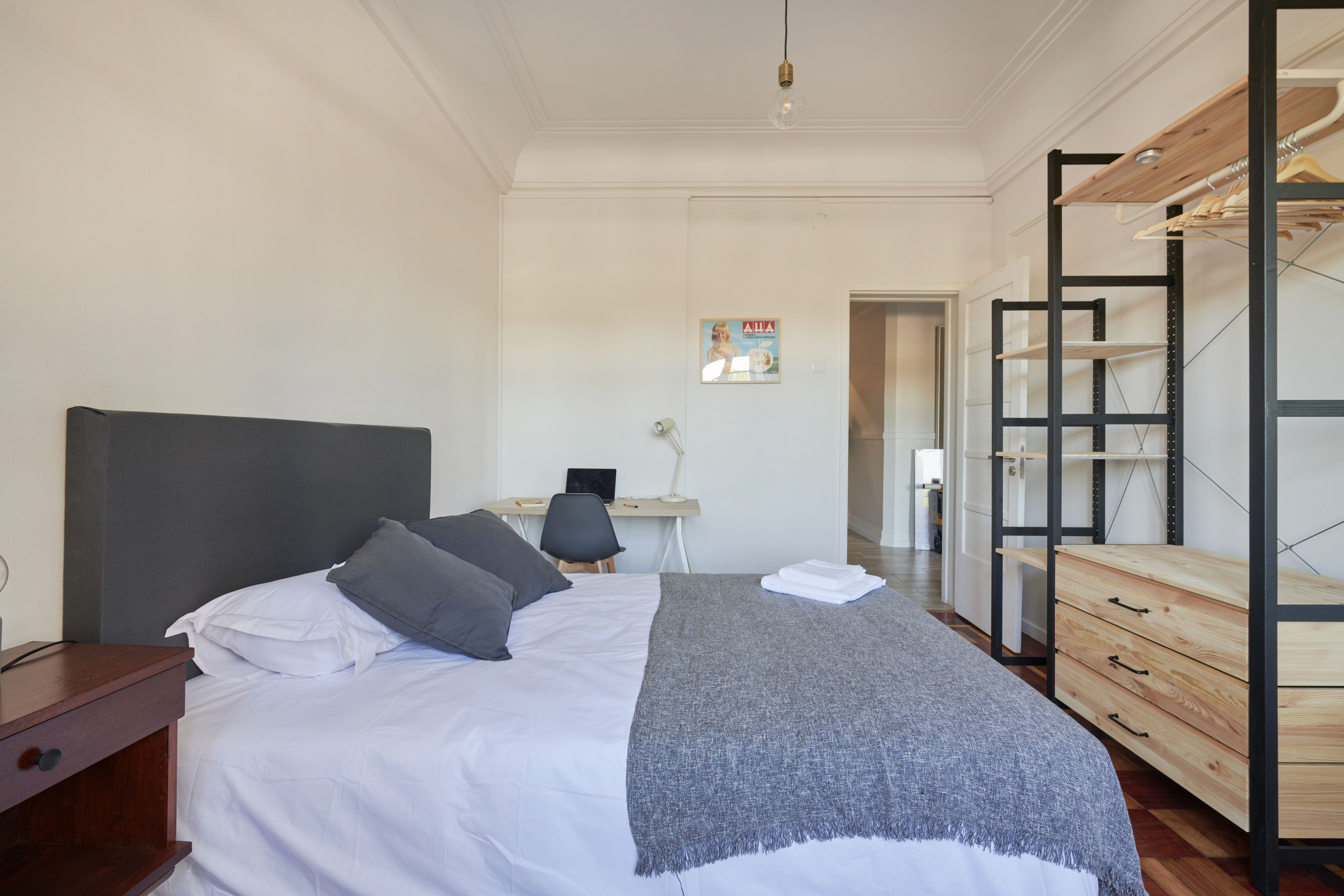 Quarto 1 in Marquês de Pombal, lisboa – photo 3 of 26