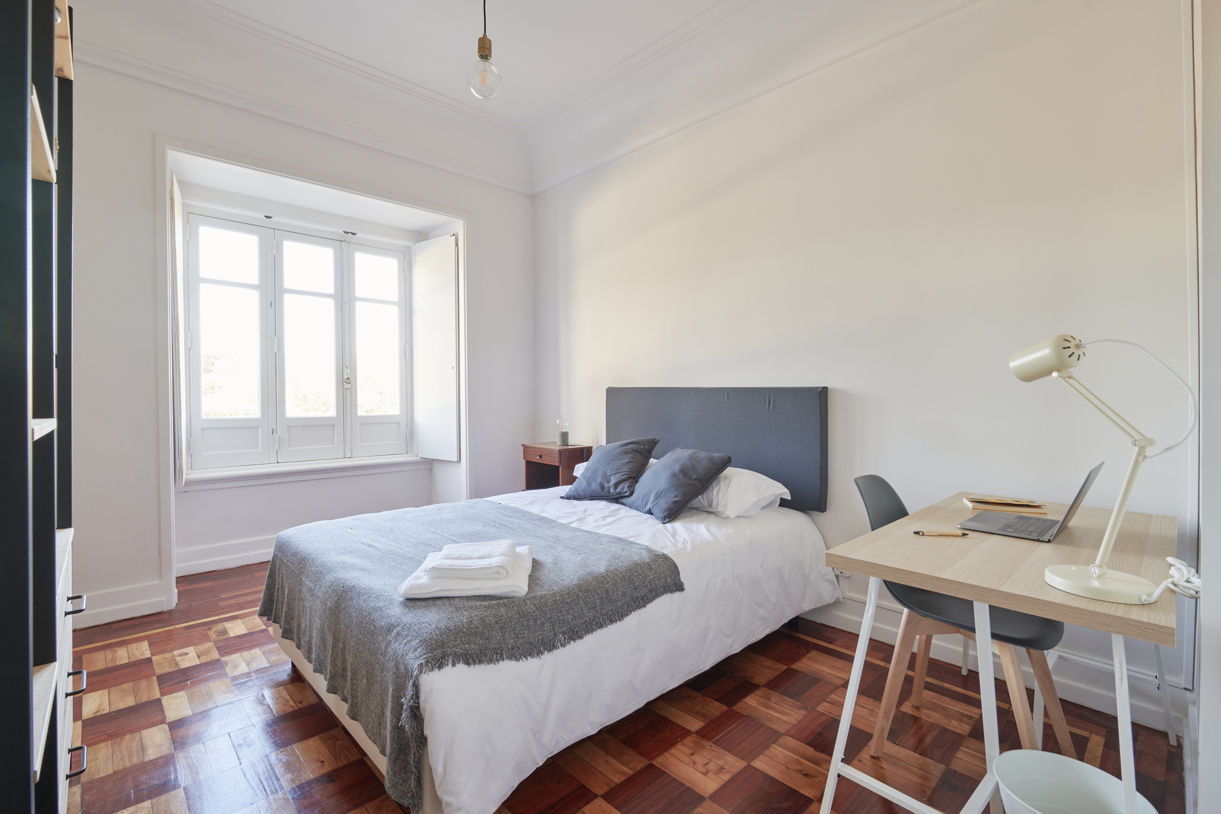 Quarto 1 in lisboa – photo 1 of 6