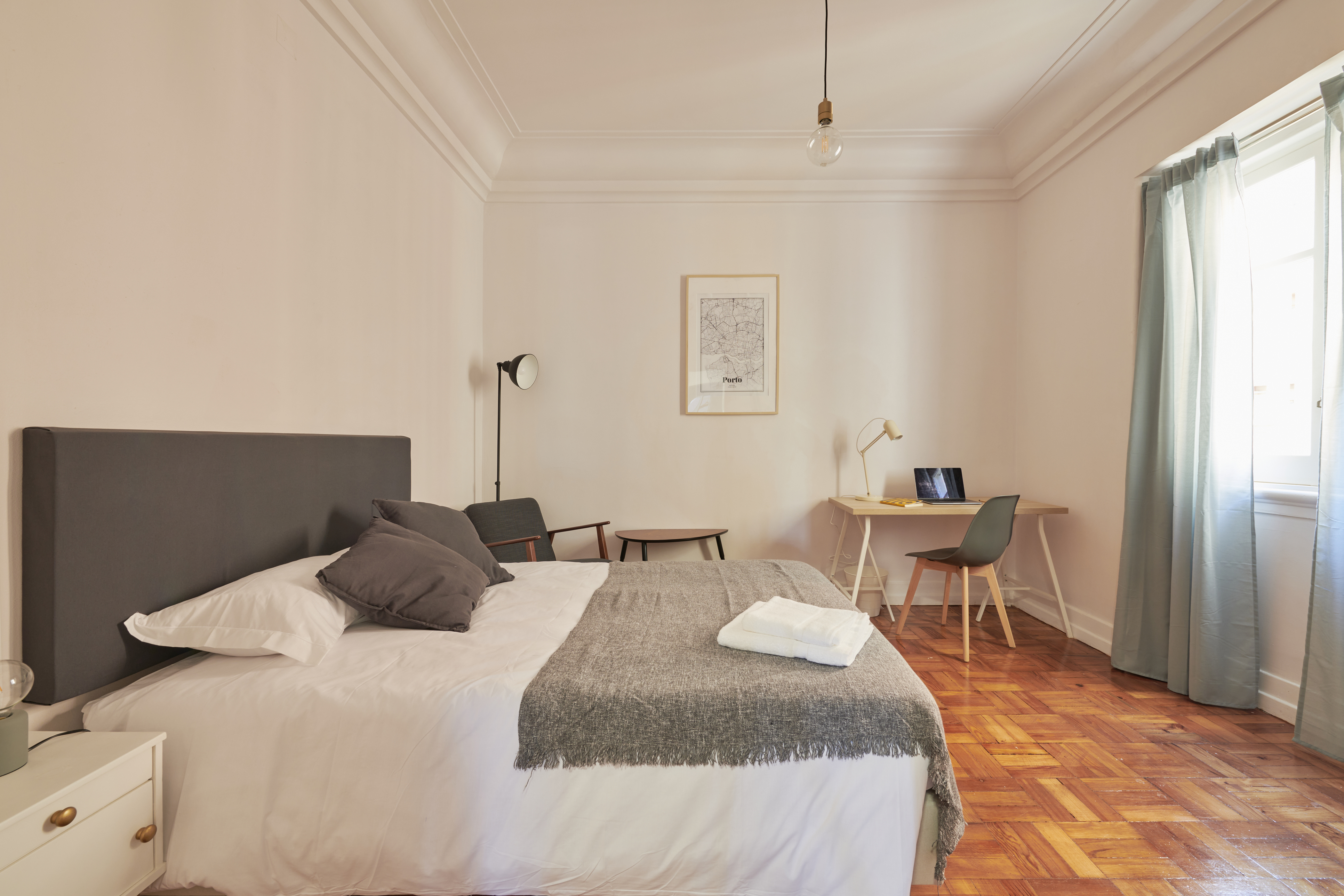 Quarto 5 in Marquês de Pombal, lisboa – photo 1 of 1