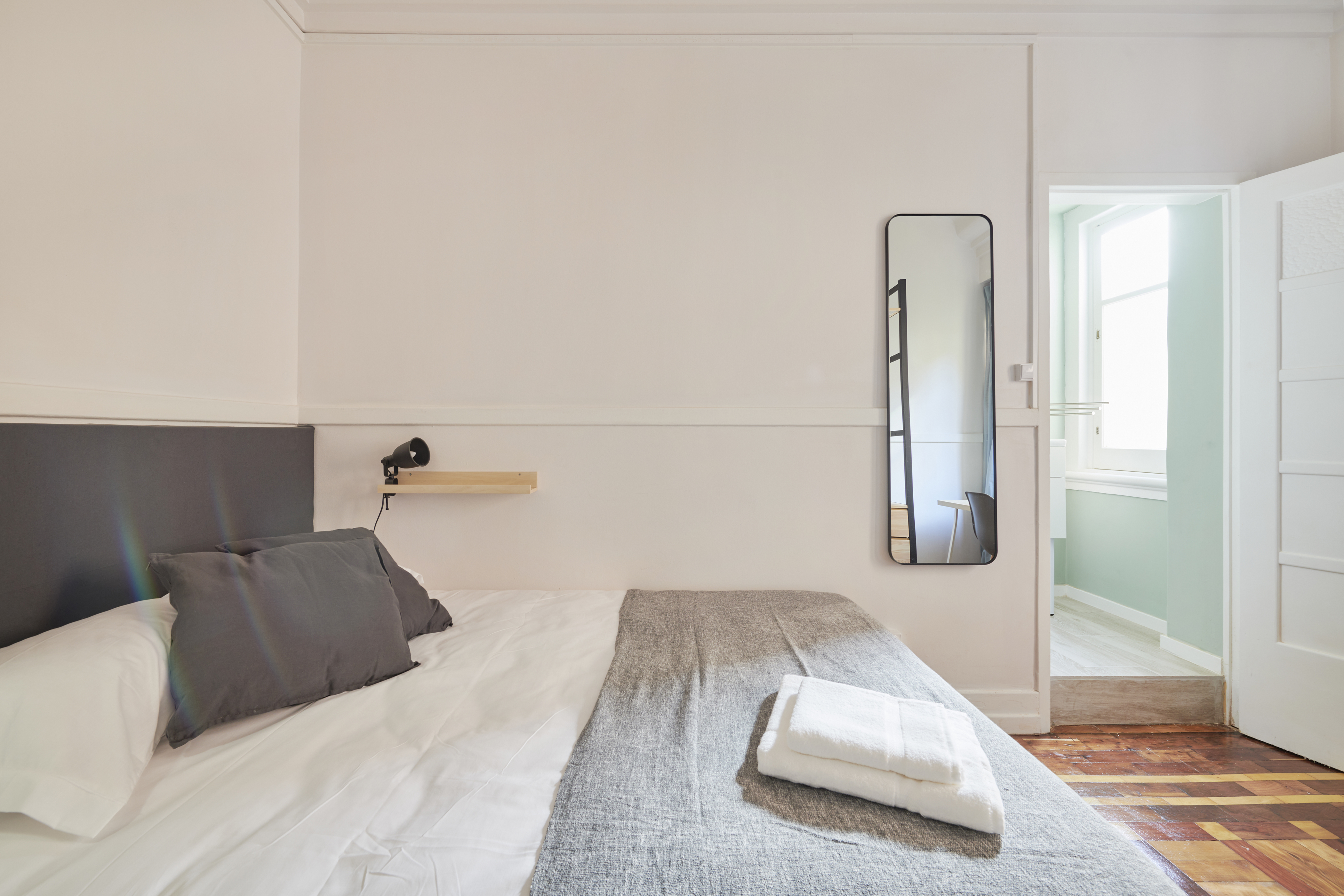Quarto 7 in Marquês de Pombal, lisboa – photo 3 of 28