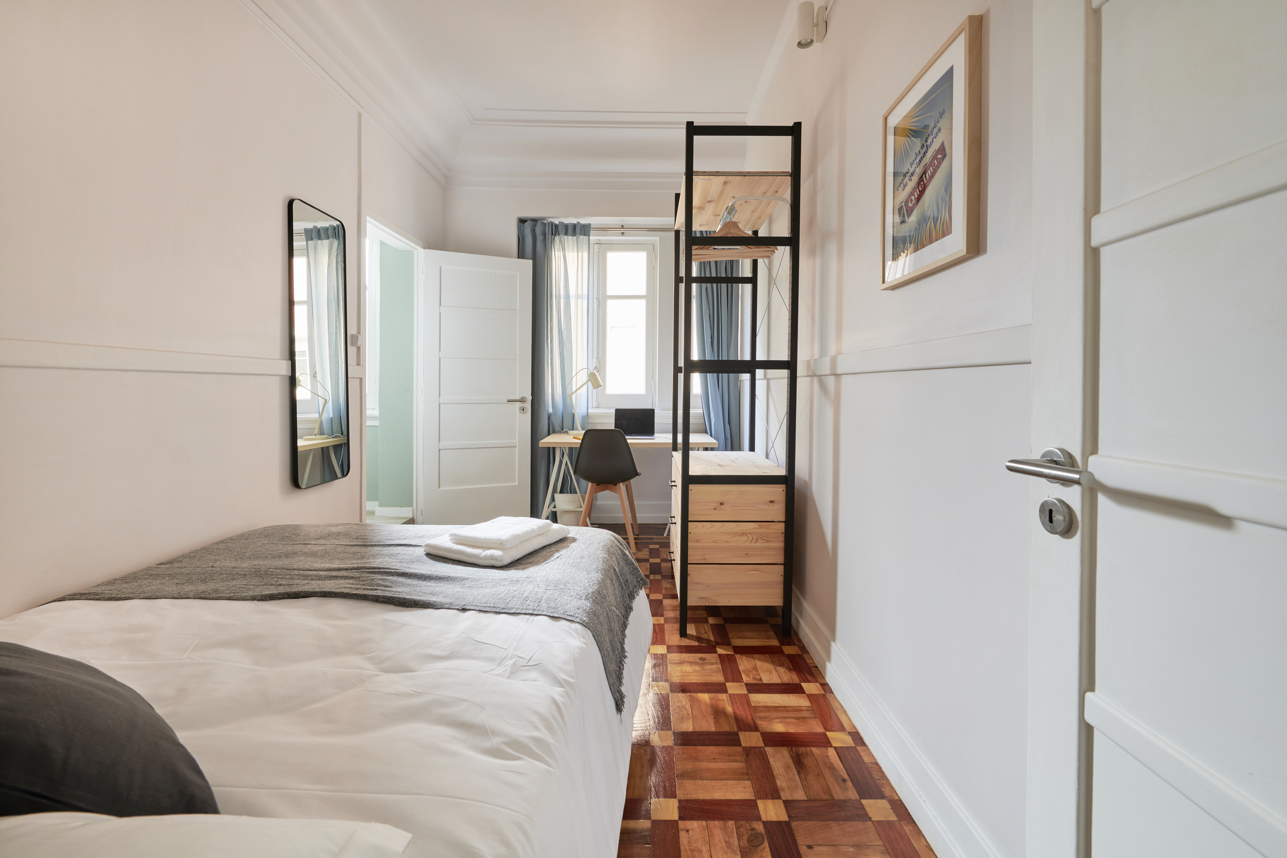 Quarto 7 in Marquês de Pombal, lisboa – photo 2 of 28