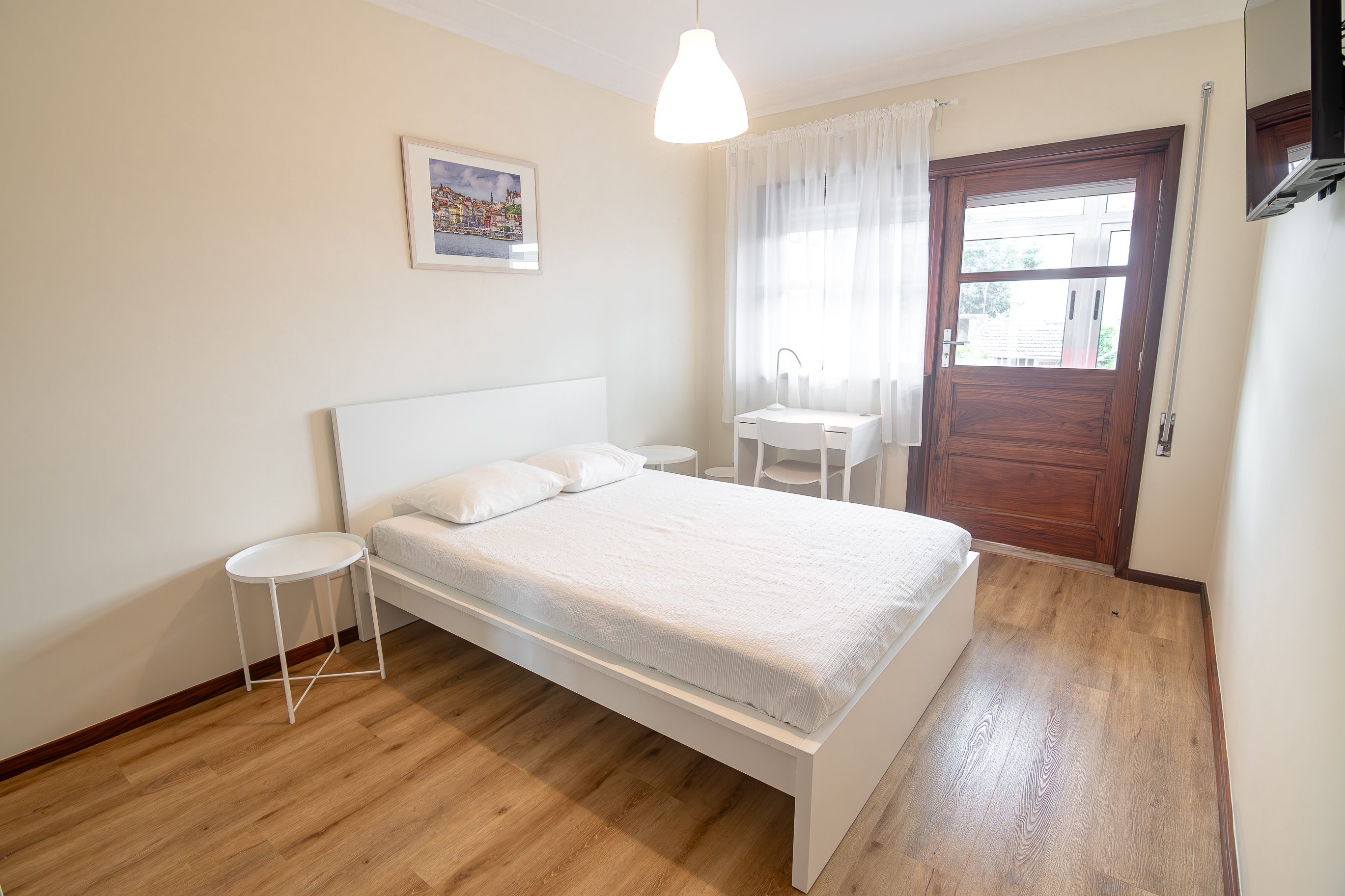 Bedroom 4 in Santo Ovídeo Flat in Mafamude, porto – photo 3 of 20