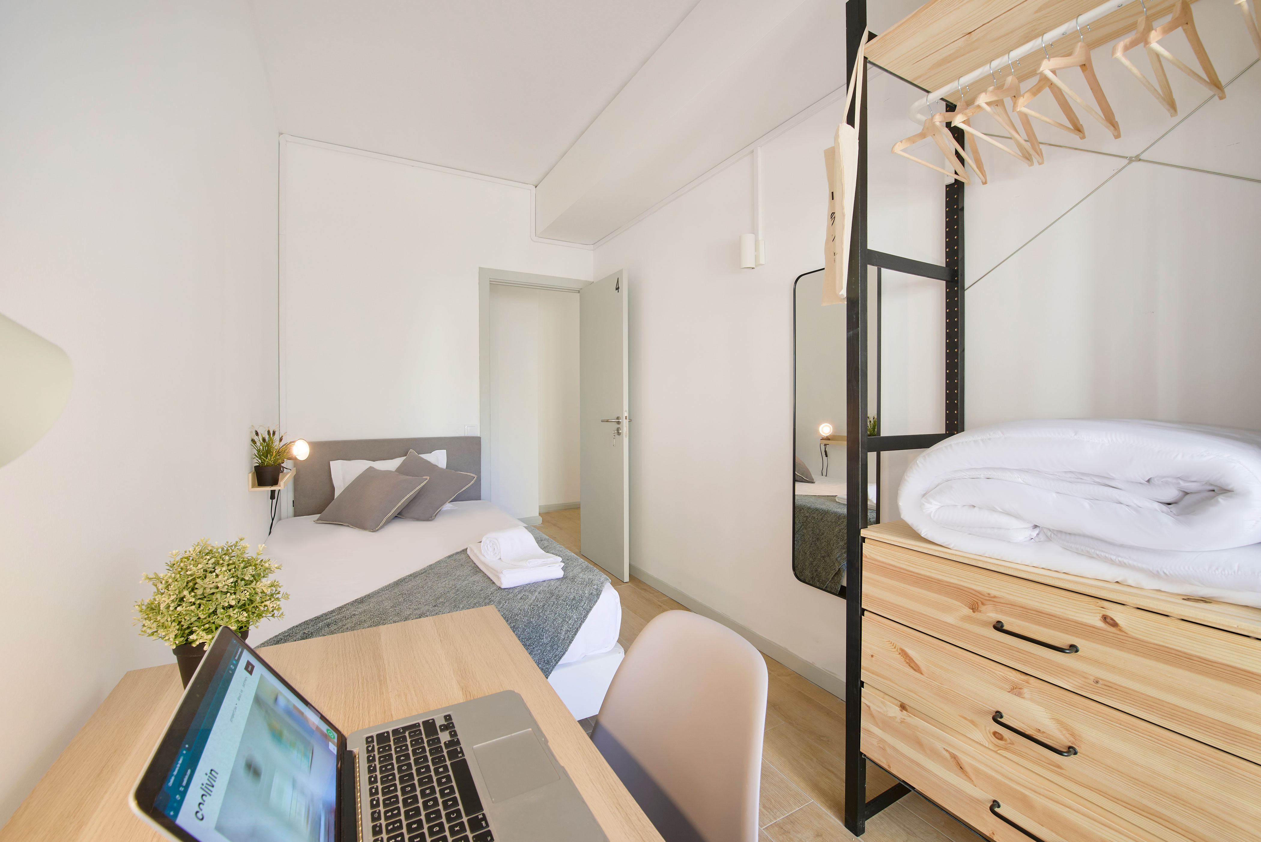 Quarto 4 in Saldanha, lisboa – photo 2 of 23