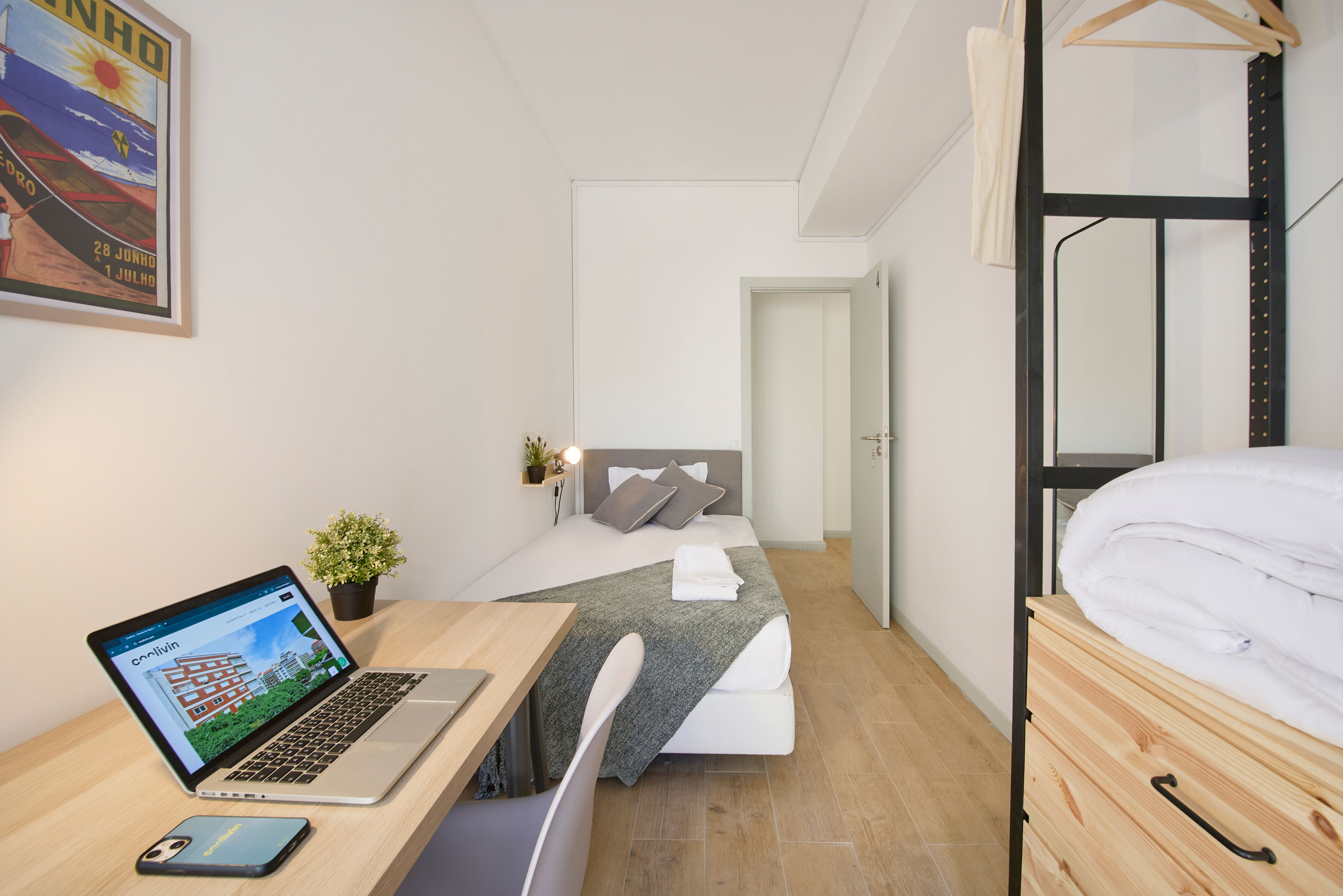 Quarto 4 in lisboa – photo 1 of 12