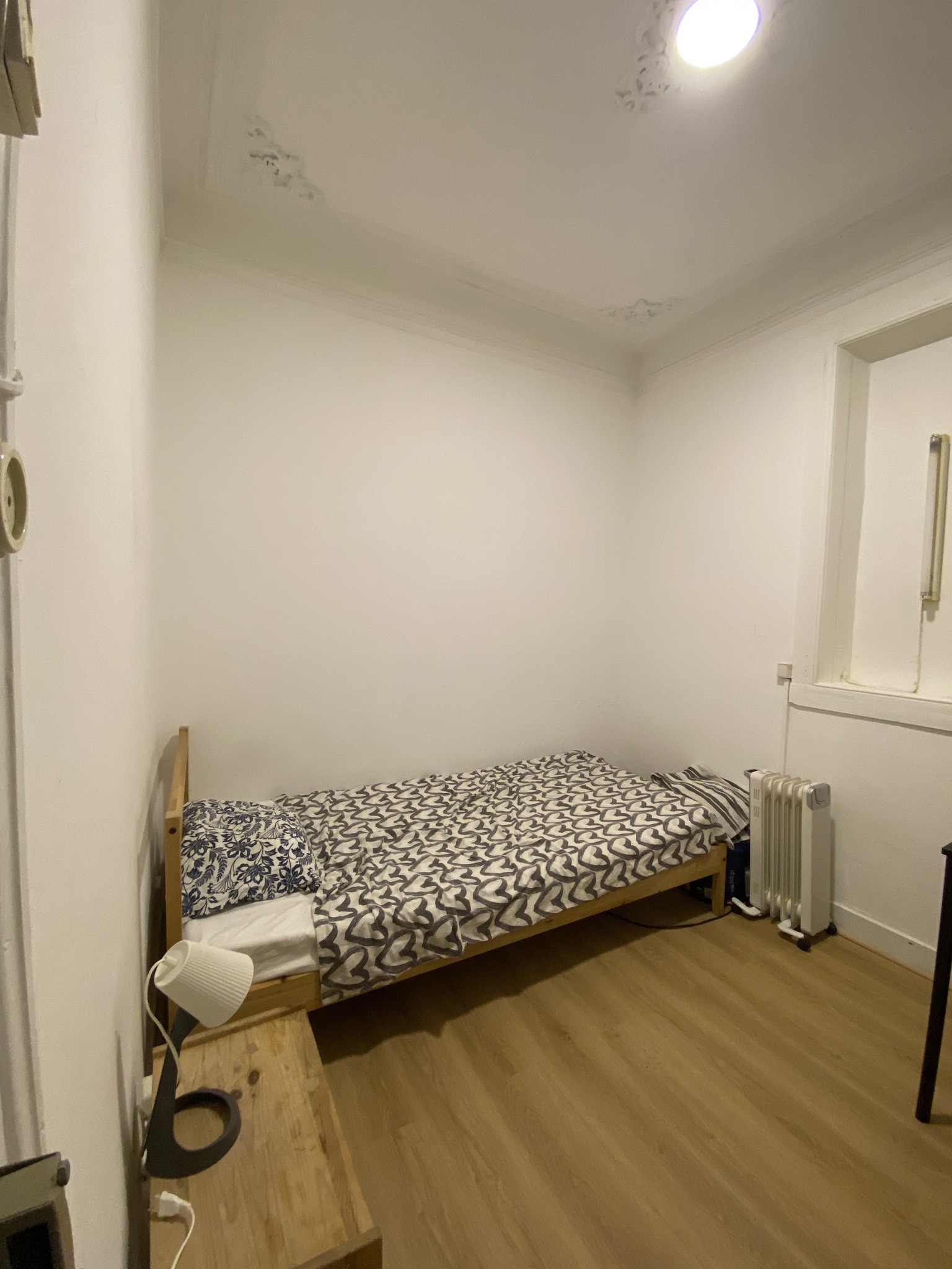 Cozy & Private Single-Bed Room 5 in Shared Apartment em São Sebastião da Pedreira, lisboa – foto 3 de 15